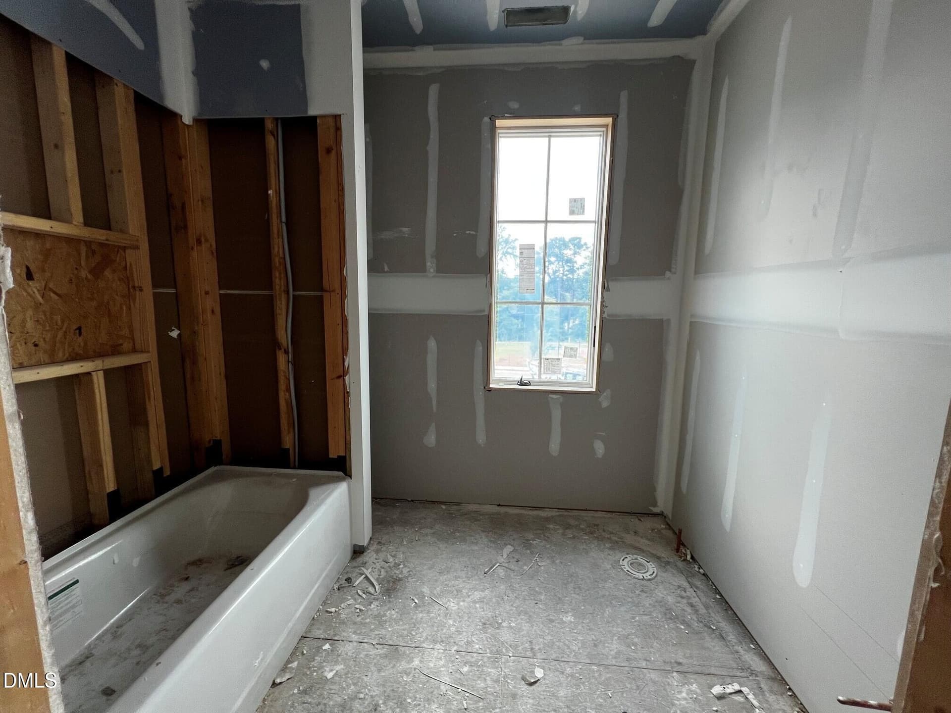 2nd floor guest bath - 1300 Eldon Circle, Durham, NC 27707