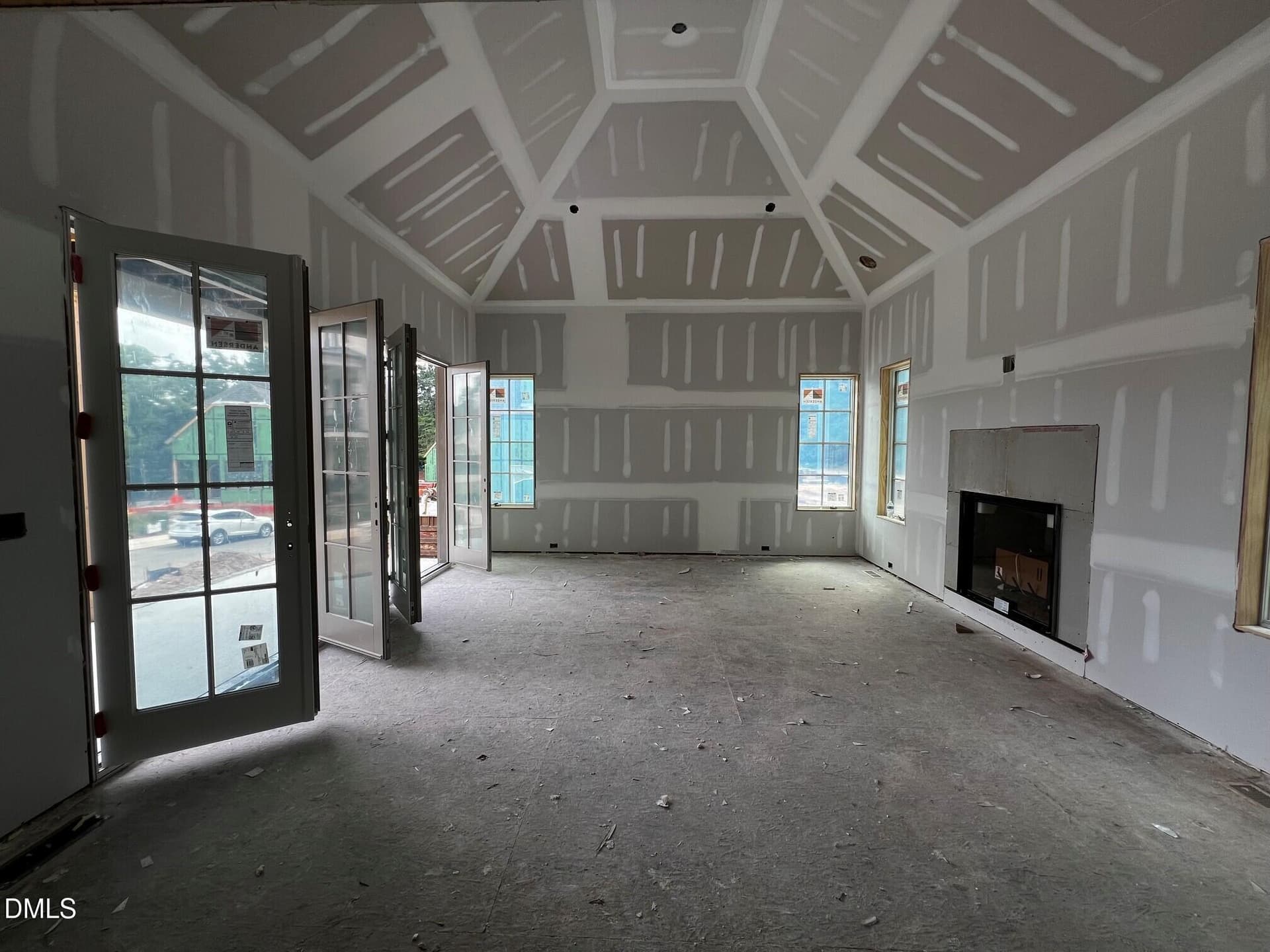 family room - 1300 Eldon Circle, Durham, NC 27707