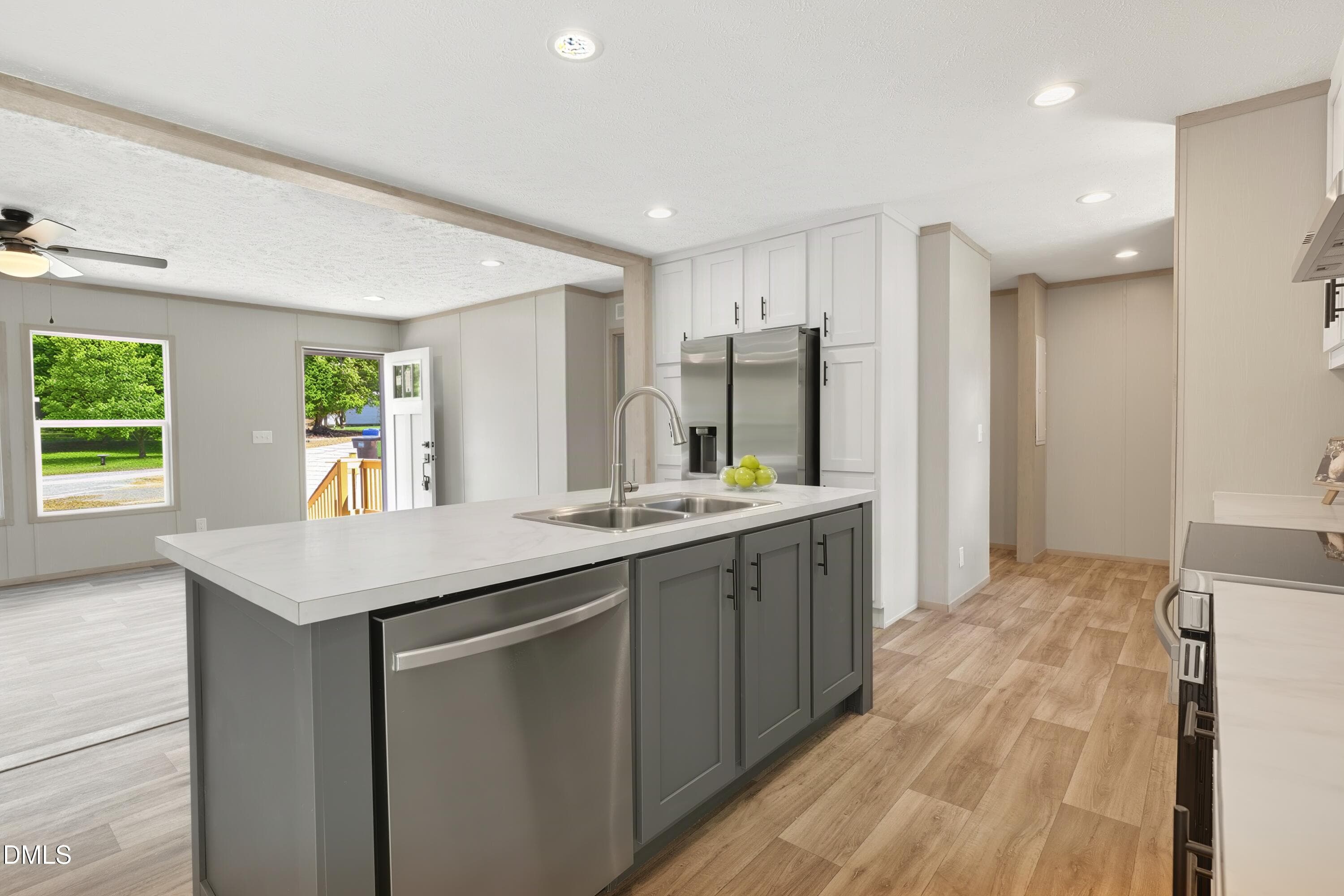 JLR09875 - 79 Maple Street, Coats, NC 27521