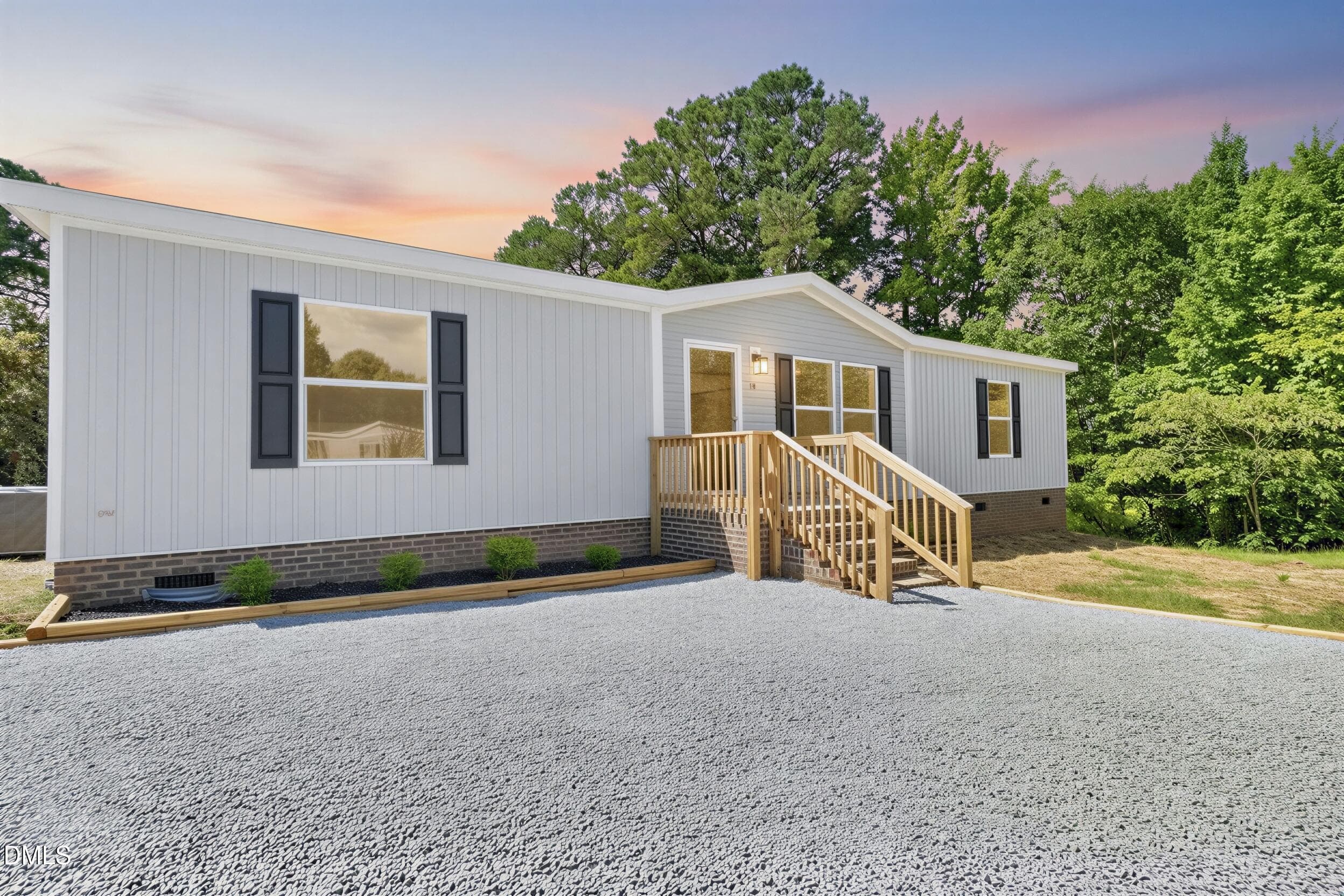 JLR09832_edited - 79 Maple Street, Coats, NC 27521