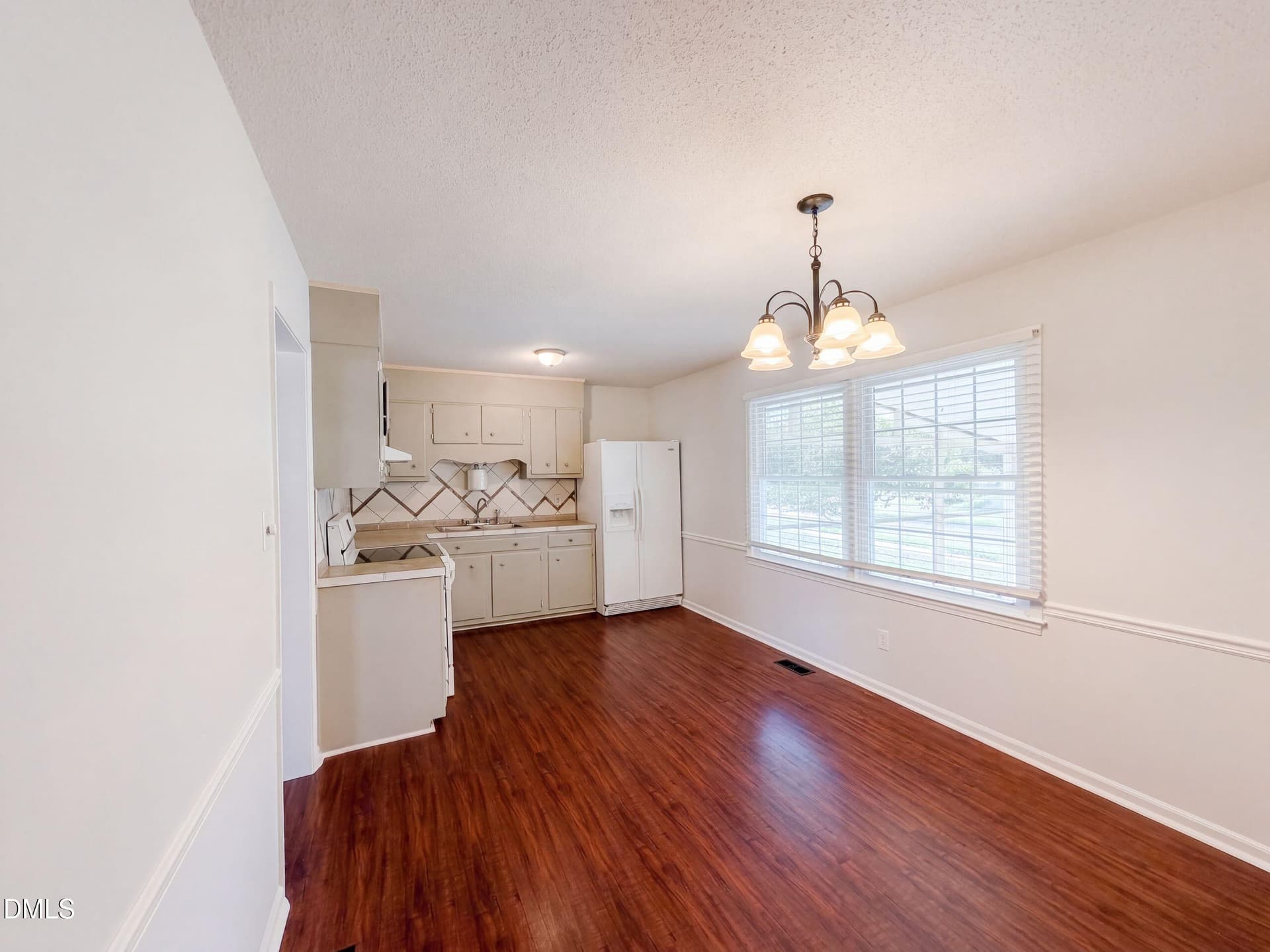 listing_6 - 3311 Woodmere Court, Hope Mills, NC 28348
