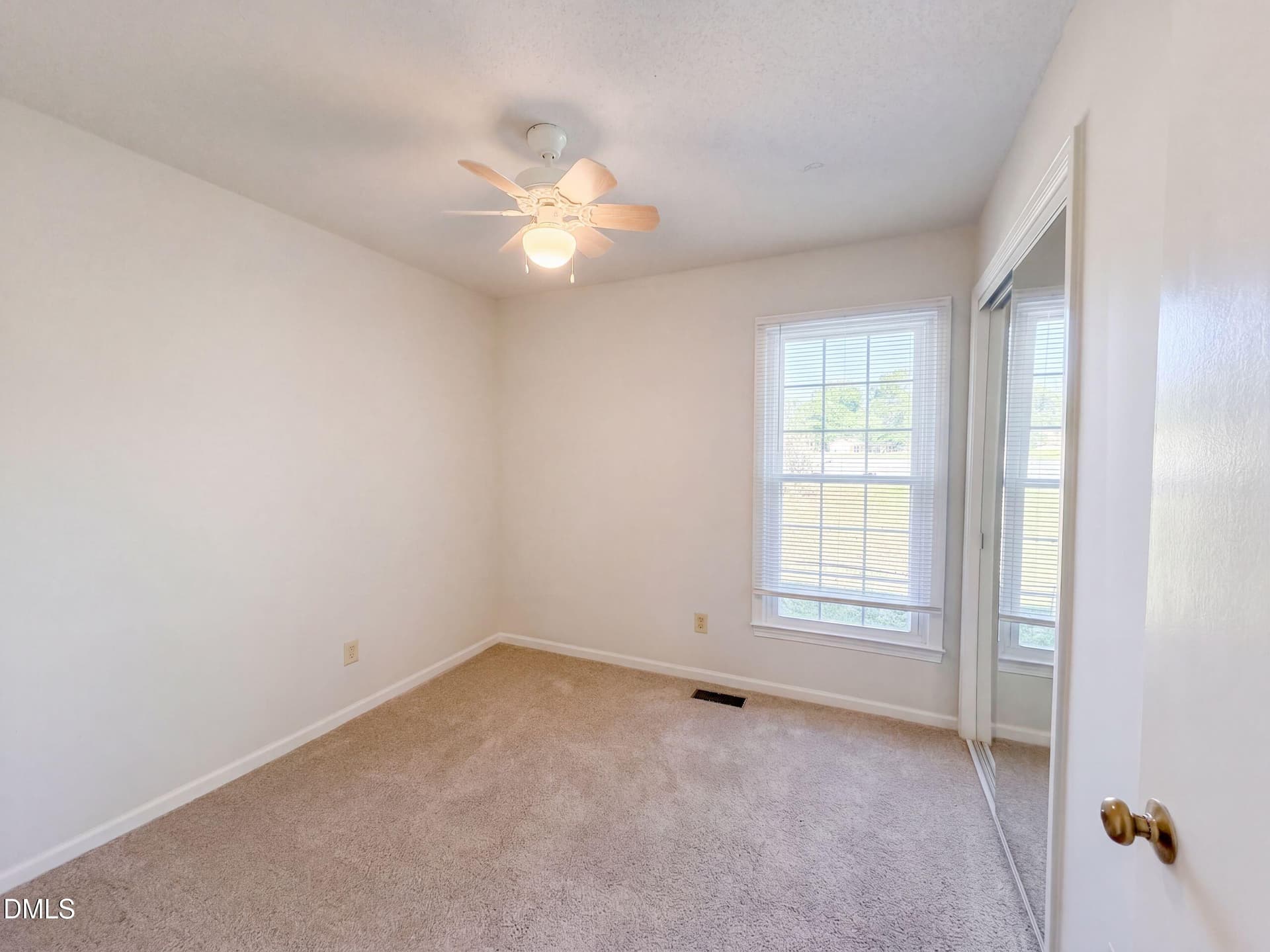listing_9 - 3311 Woodmere Court, Hope Mills, NC 28348