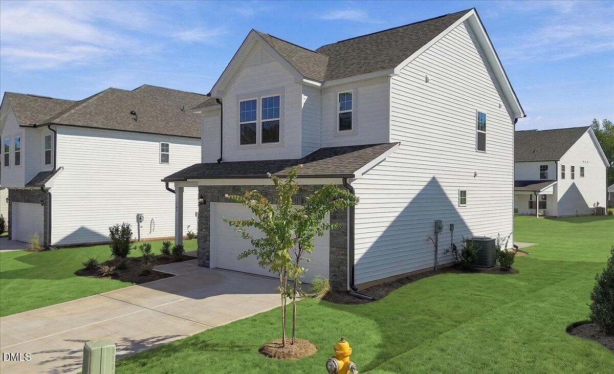 03-RAL_SydneyCreek _Cabernet_1561BriarBr - 1516 Briar Brook Lane, Zebulon, NC 27597