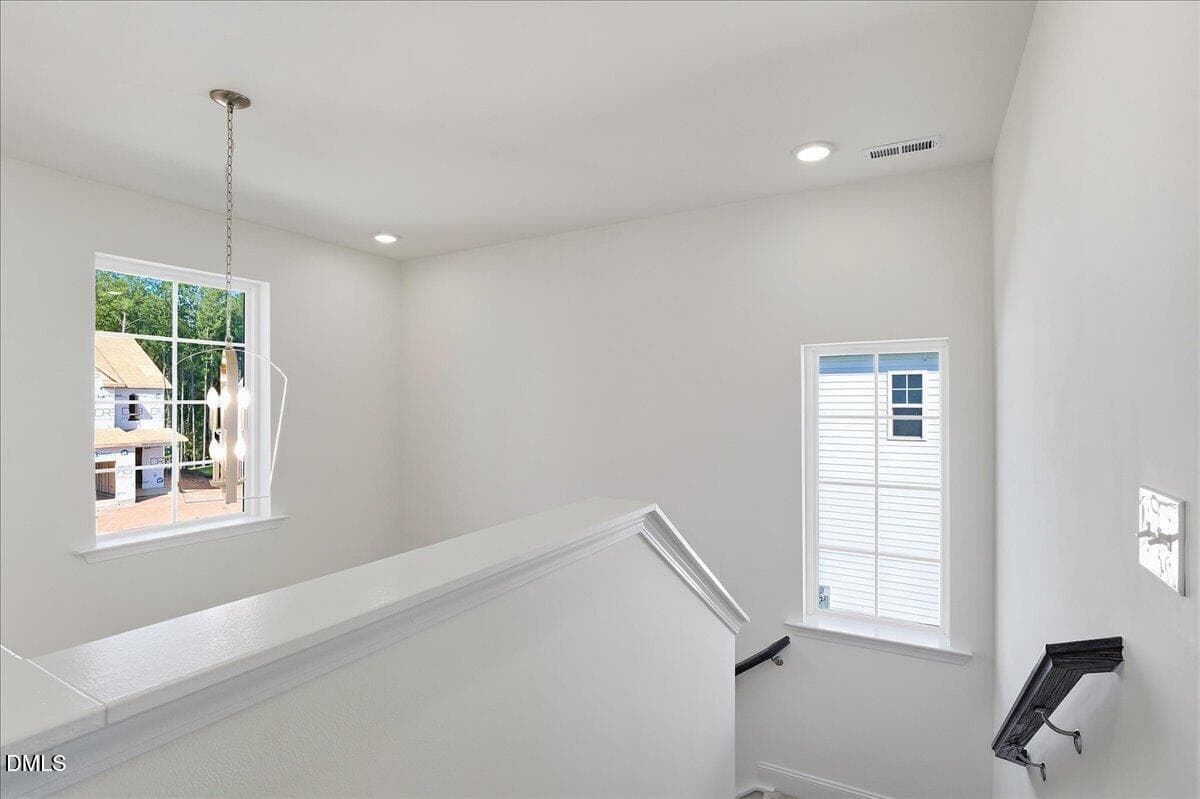 2 story foyer - 1516 Briar Brook Lane, Zebulon, NC 27597