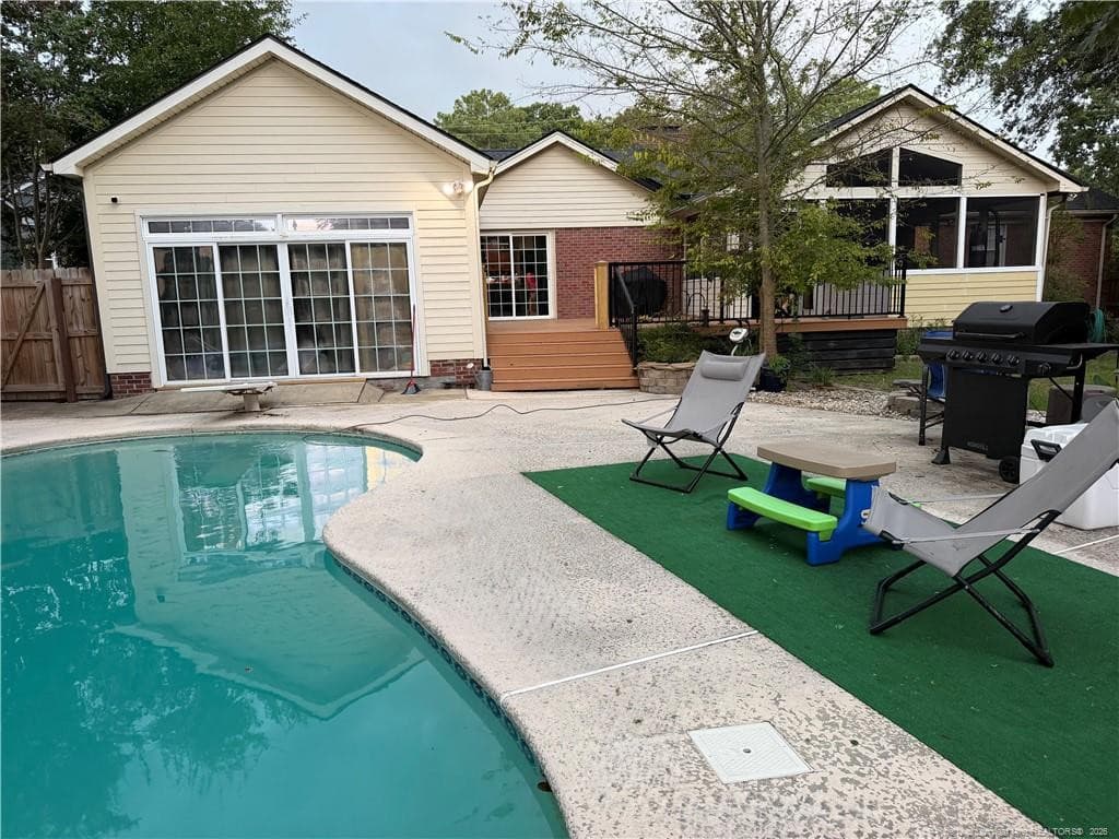 Back yard w/inground pool - 339 Colinwood Drive, Fayetteville, NC 28303, Fayetteville