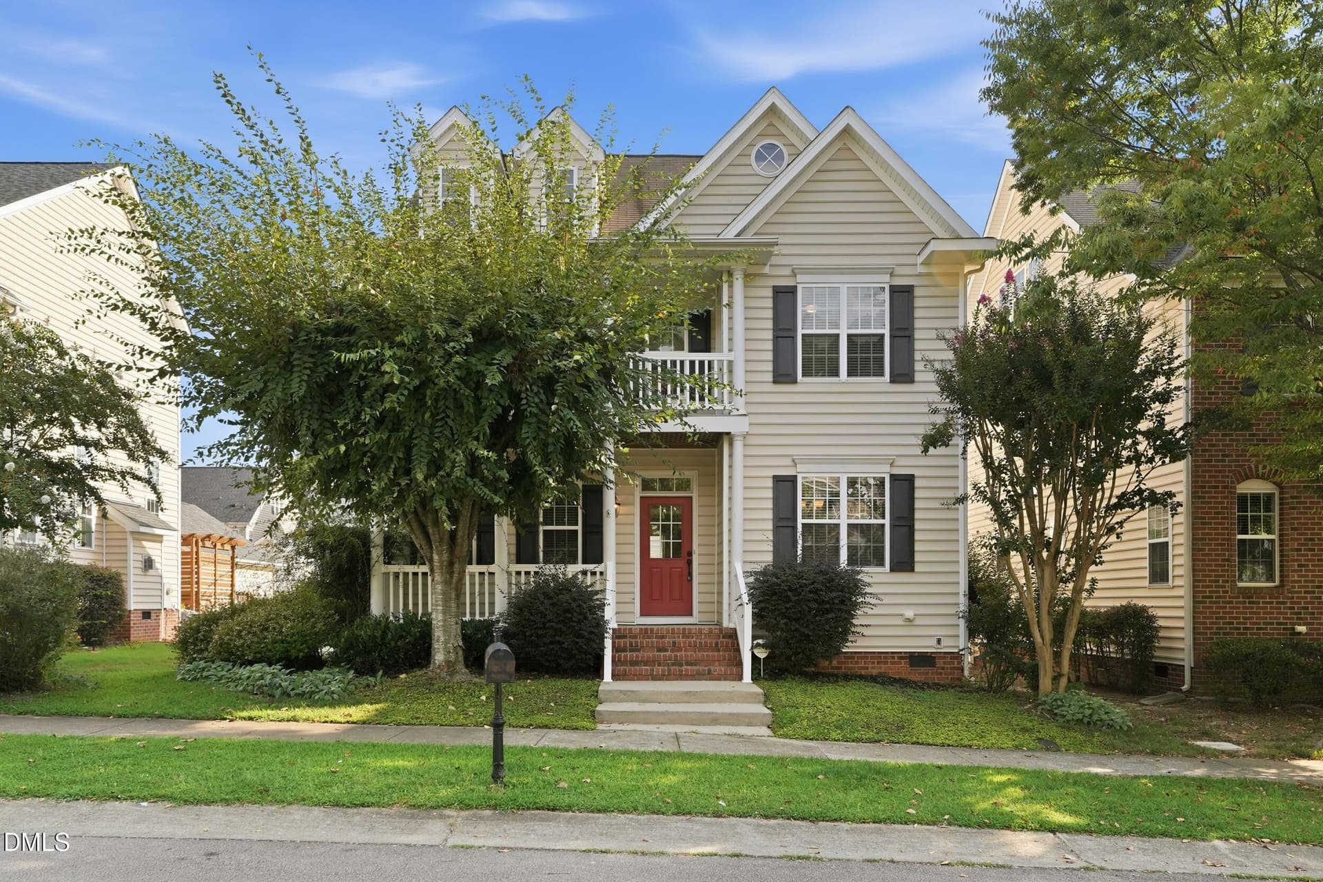 1 - Front Ext - 213 Butterbiggins - 213 Butterbiggins Lane, Apex, NC 27539