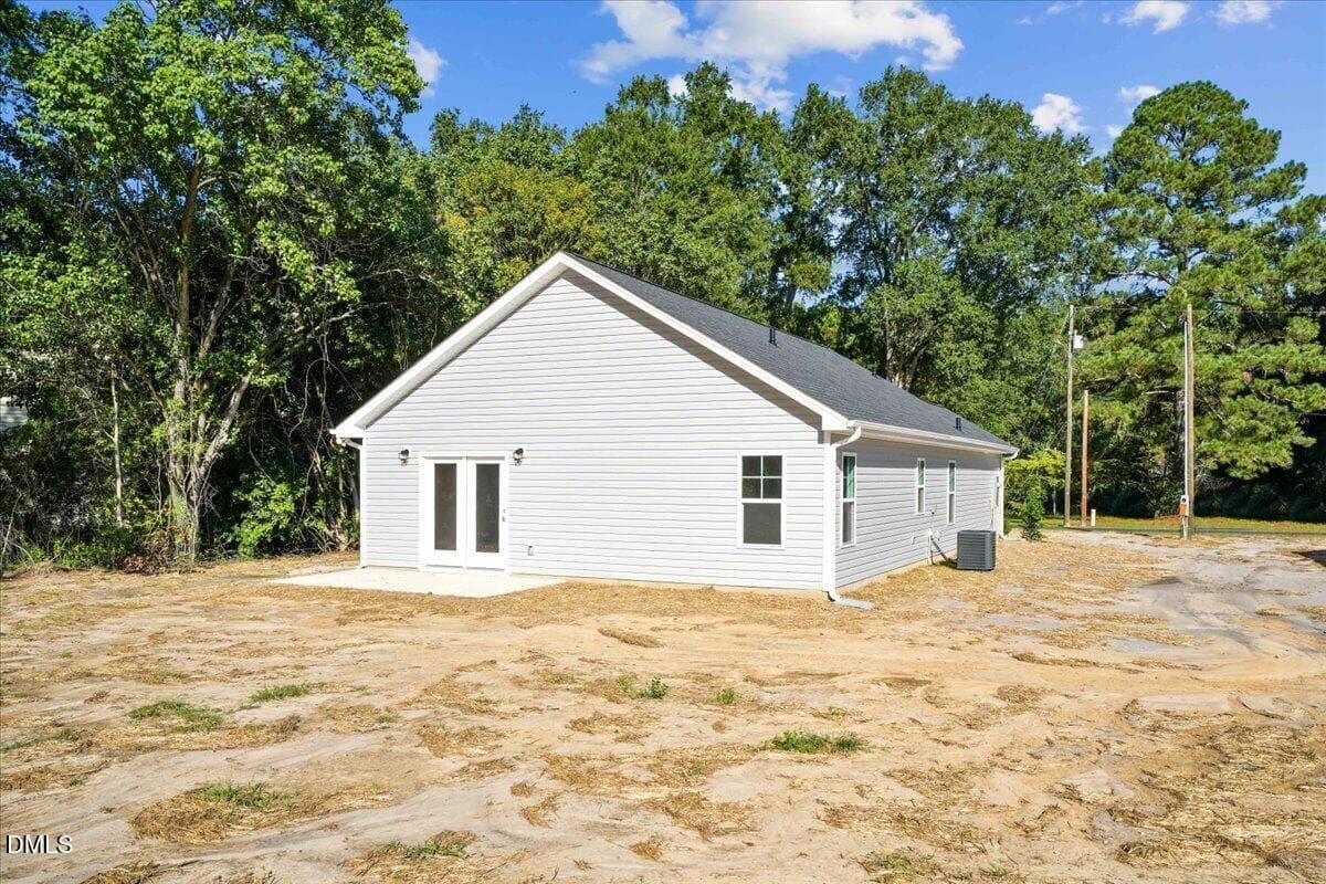 08-310 E Howard St-8 - 310 E Howard Street, Roseboro, NC 28382