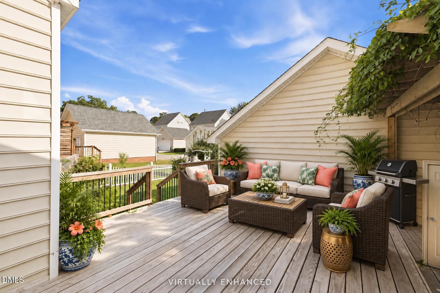 Deck VS 213 Butterbiggins - 213 Butterbiggins Lane, Apex, NC 27539