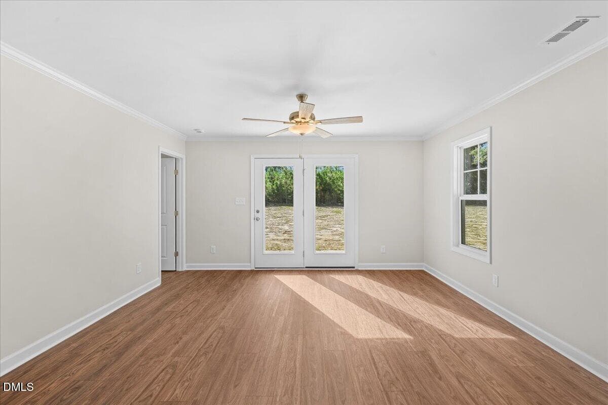 19-312 E Howard St-19 - 312 E Howard Street, Roseboro, NC 28382