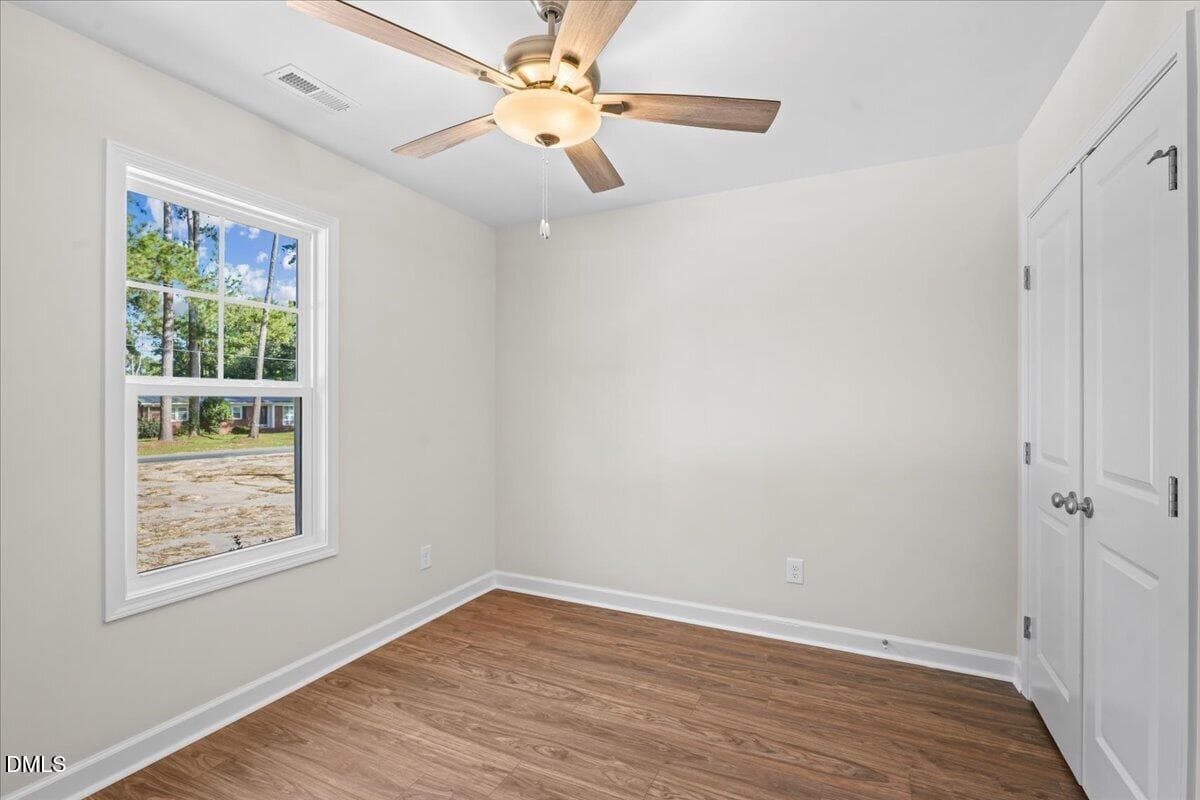 26-312 E Howard St-26 - 312 E Howard Street, Roseboro, NC 28382