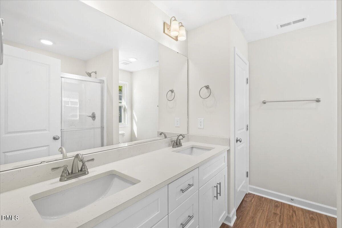 29-312 E Howard St-29 - 312 E Howard Street, Roseboro, NC 28382
