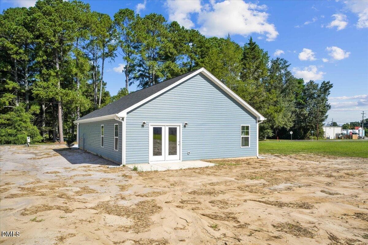 06-314 E Howard St-6 - 314 E Howard Street, Roseboro, NC 28382, Roseboro