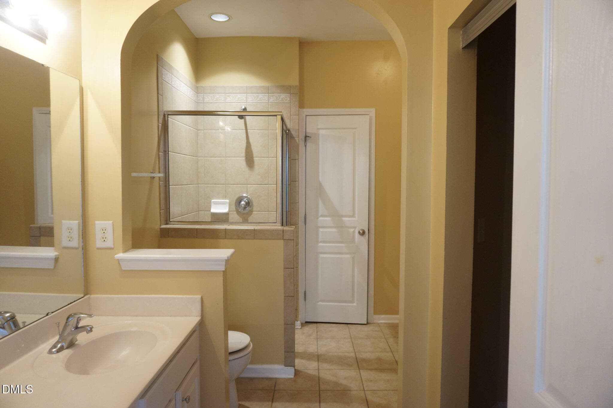 DSC02907 - 5455 Crescentview Parkway 5455, Raleigh, NC 27606, Raleigh