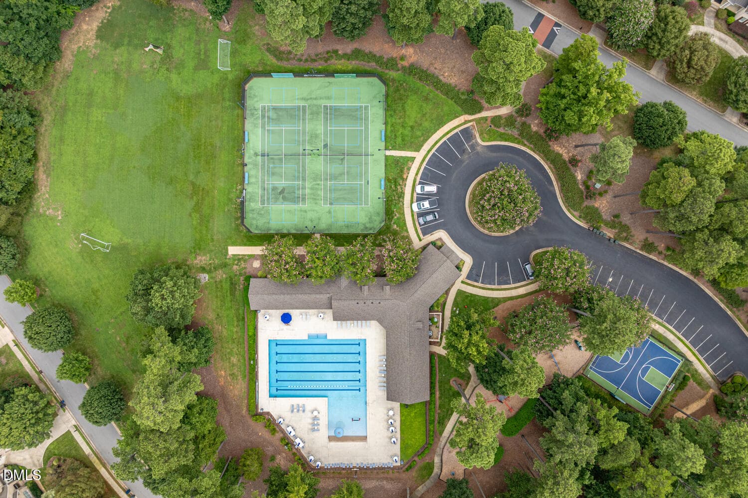 Neighborhood Amenities - 35 Golden Heather, Chapel Hill, NC 27517