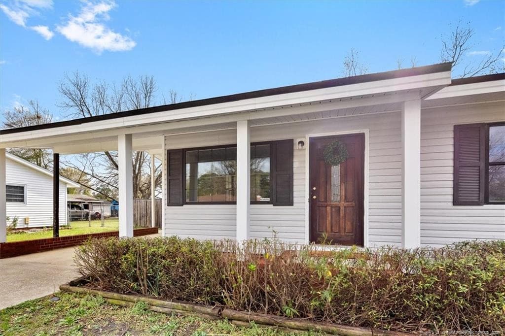 742 Newport Road Welcomes You Home! - 742 Newport Road, Fayetteville, NC 28314, Fayetteville