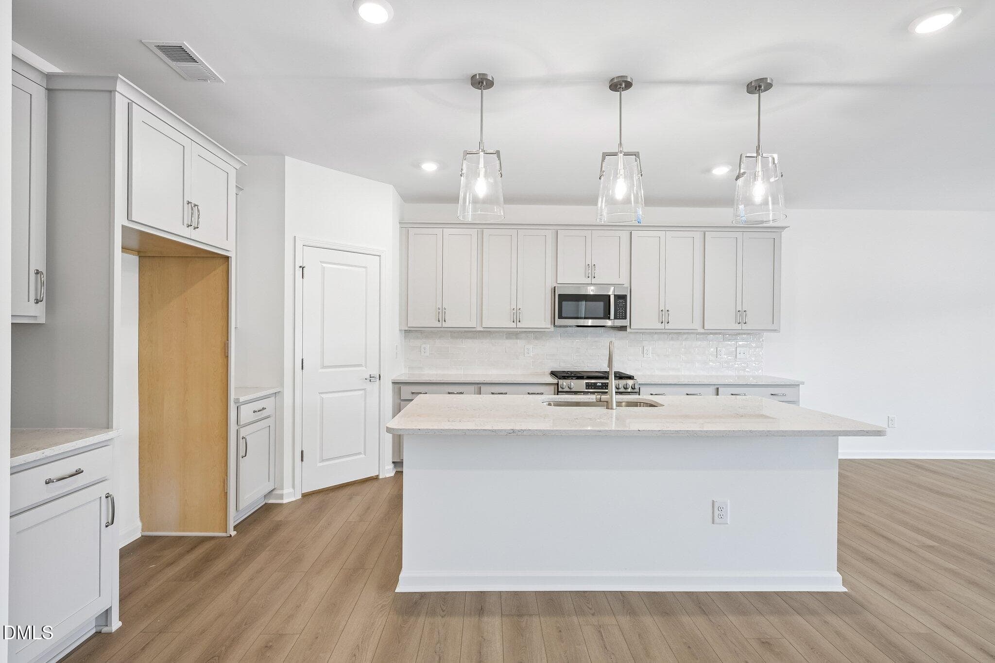 17-web-or-mls-N Stonemill Trl-S2608-017 - 129 N Stonemill Trail Homesite 288, Wilsons Mills, NC 27520