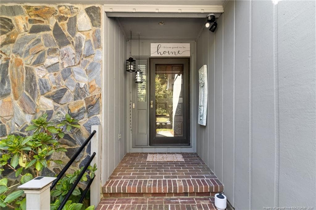 Photo 9 - 2961 Wedgeview Drive, Fayetteville, NC 28306, Fayetteville