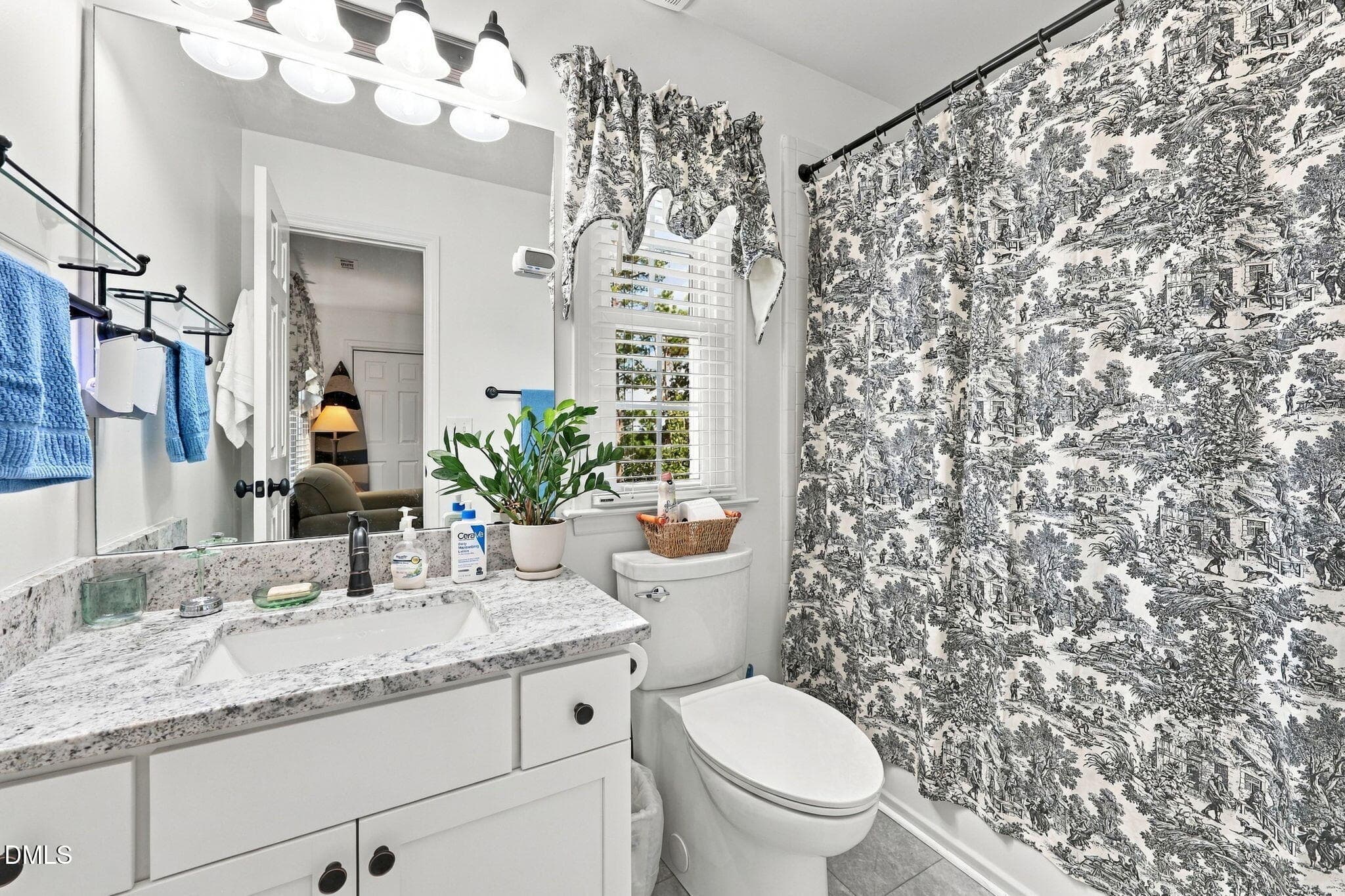 En suite secondary bathroom - 7030 Sandy Forks Road Apt 108, Raleigh, NC 27615, Raleigh
