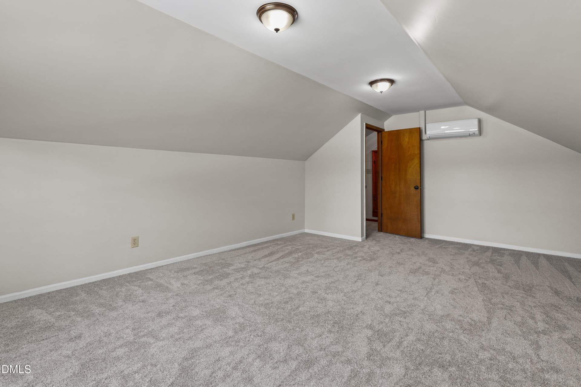 25 - 8509 Ashwood Drive, Raleigh, NC 27603