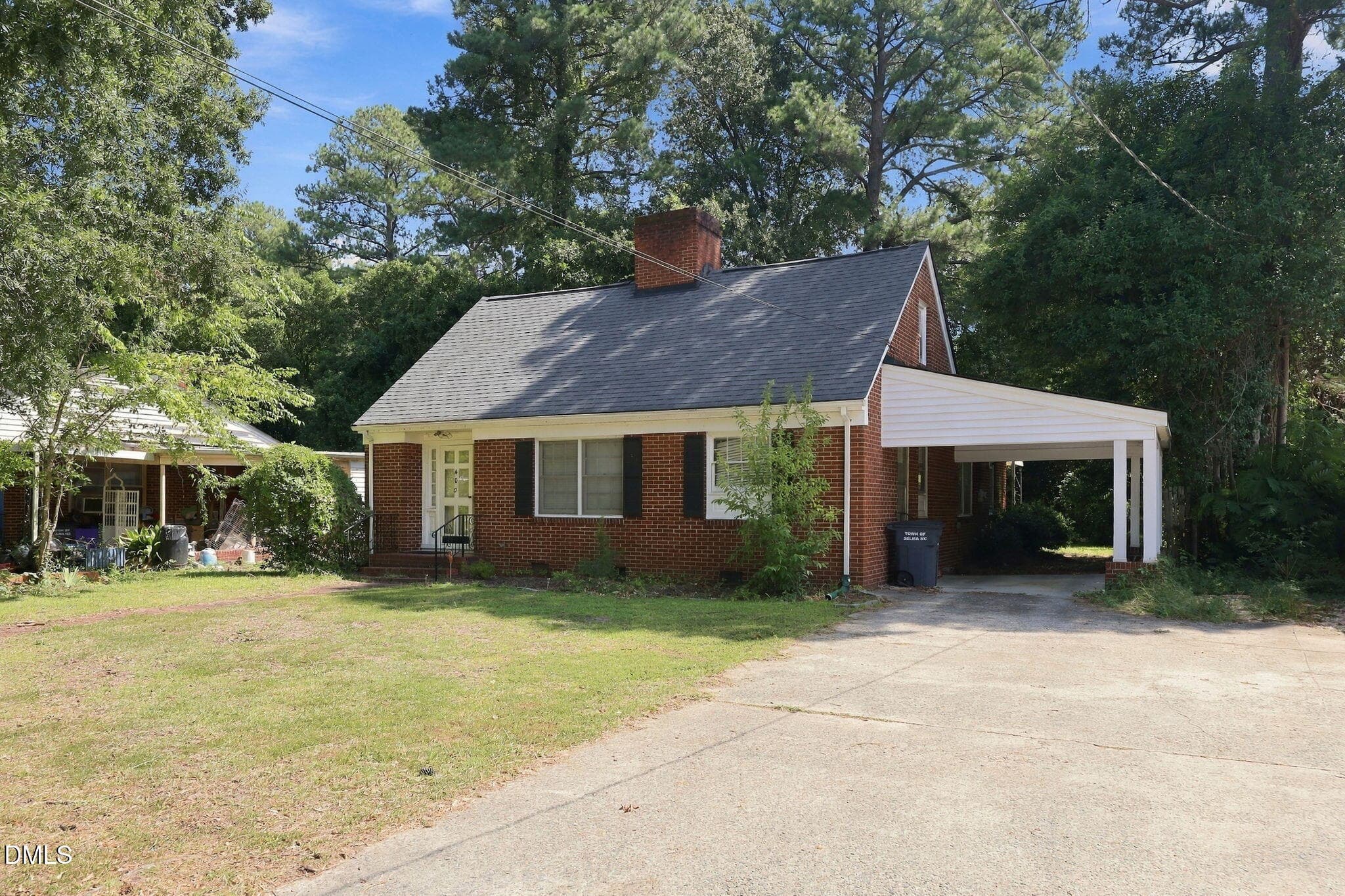 3-web-or-mls-IMG_8378 - 400 N Sumner Street, Selma, NC 27576