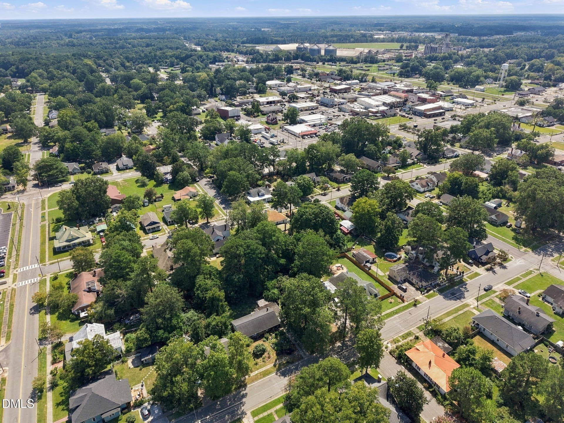 8-web-or-mls-DJI_20260911124433_0646_D - 400 N Sumner Street, Selma, NC 27576