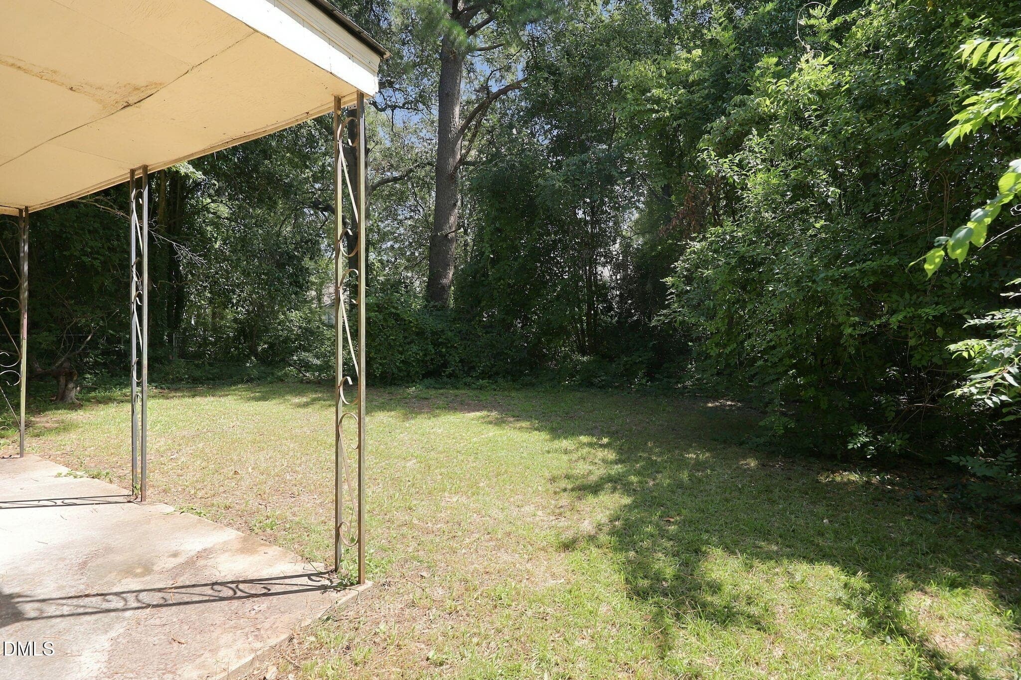 18-web-or-mls-IMG_8385 - 400 N Sumner Street, Selma, NC 27576