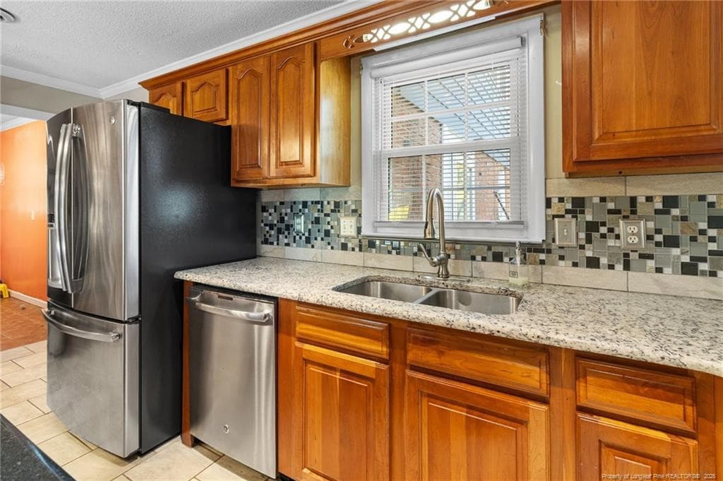 Kitchen - 5181 Fame Lane, Fayetteville, NC 28306, Fayetteville