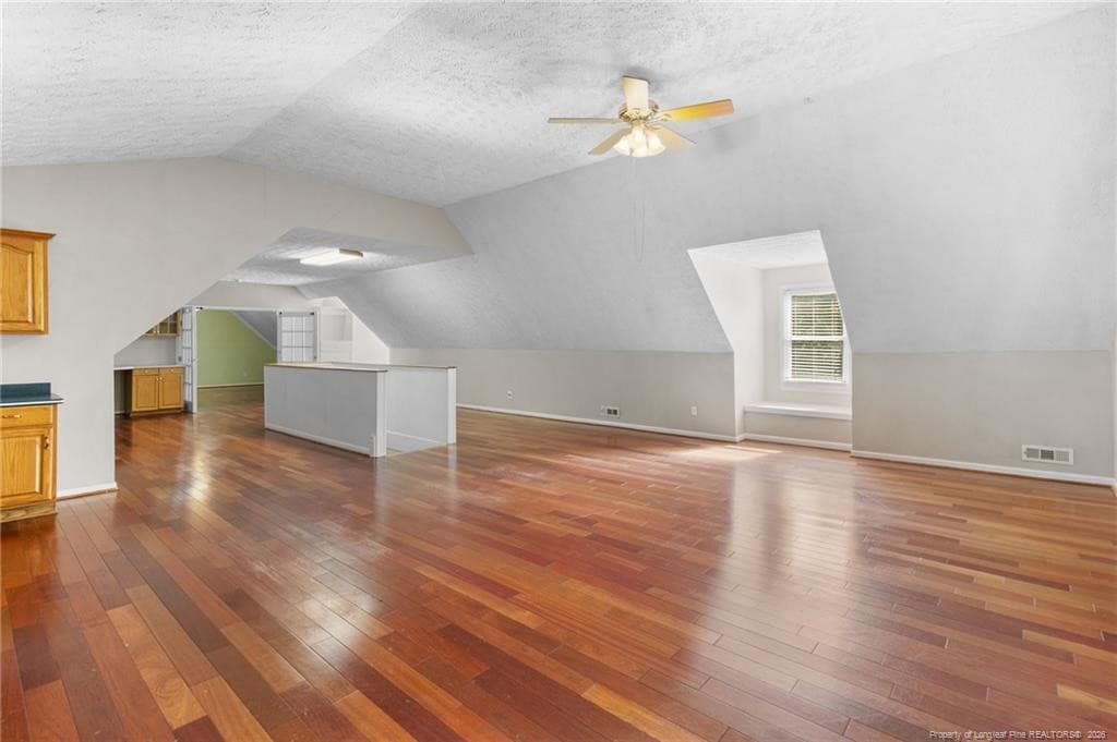 Upstairs Landing - 5181 Fame Lane, Fayetteville, NC 28306, Fayetteville