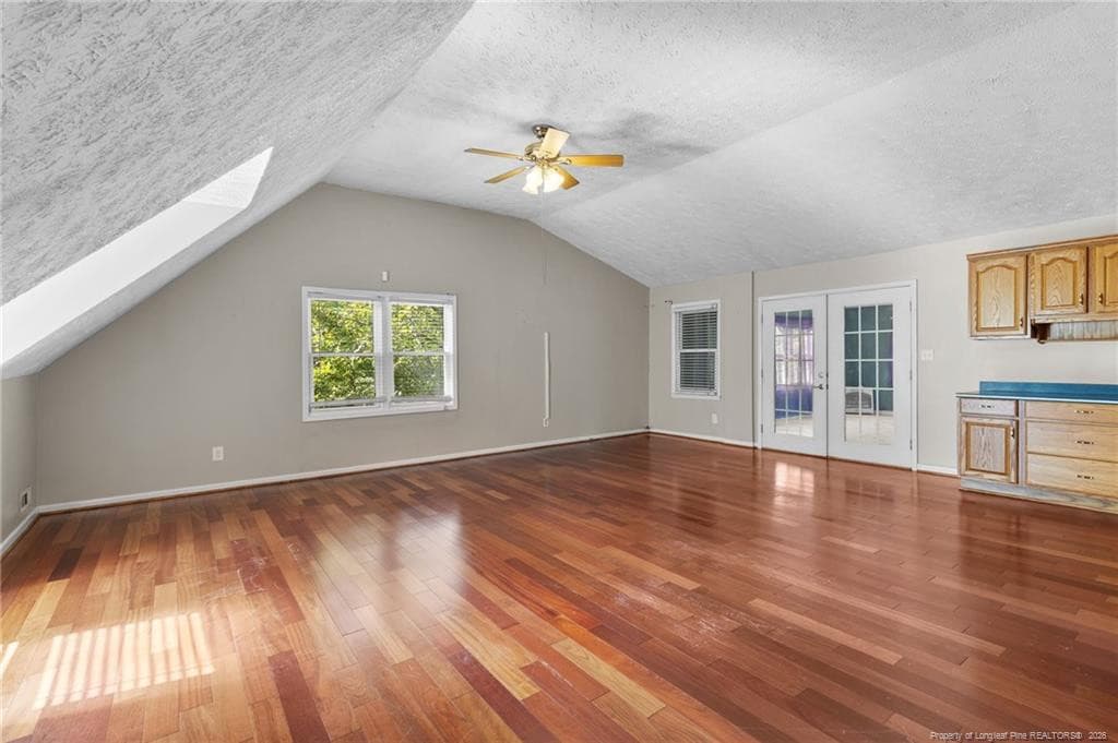 Upstairs Landing - 5181 Fame Lane, Fayetteville, NC 28306, Fayetteville