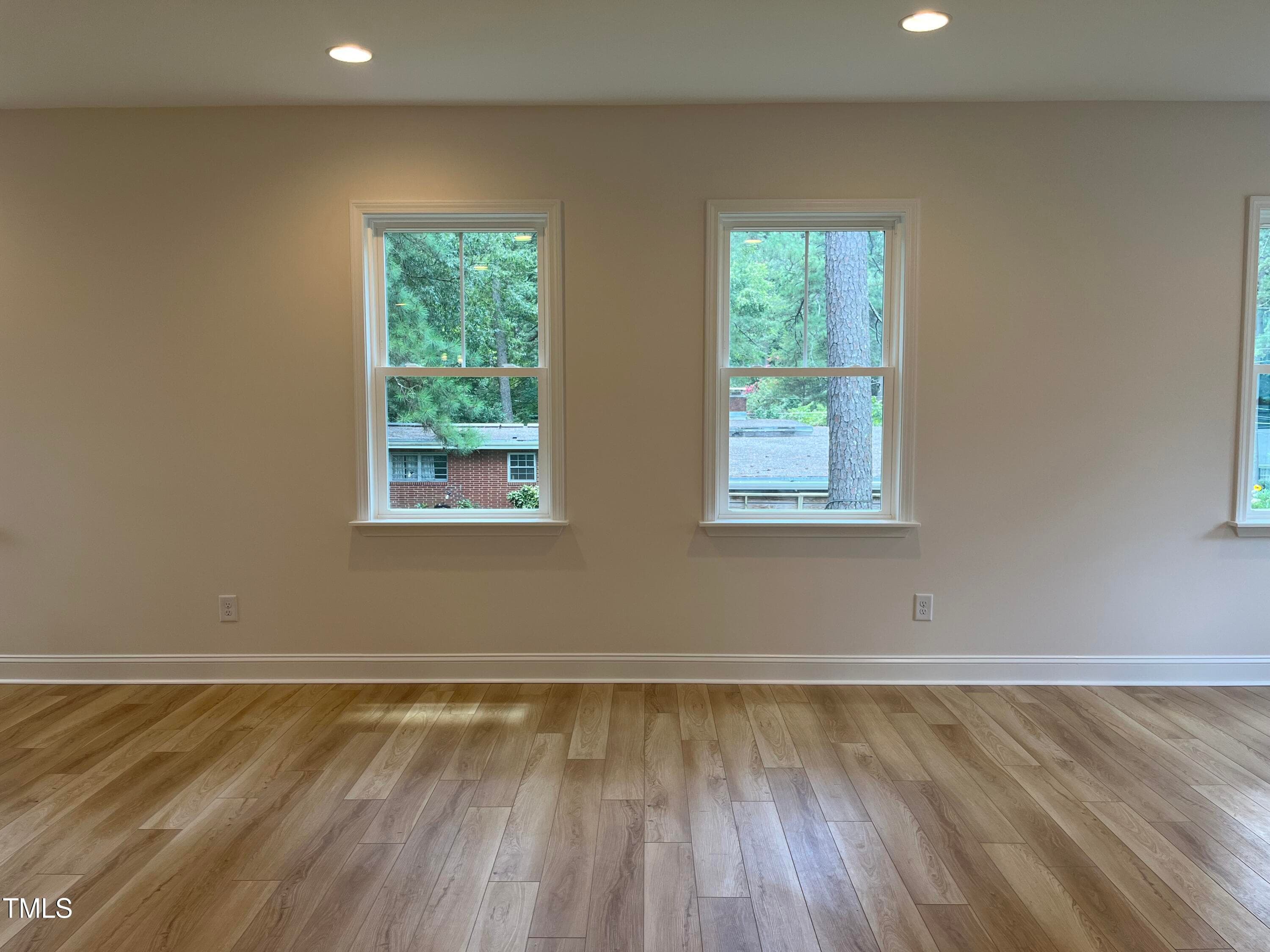 IMG_8324 - 313 W Cornwallis Road, Durham, NC 27707