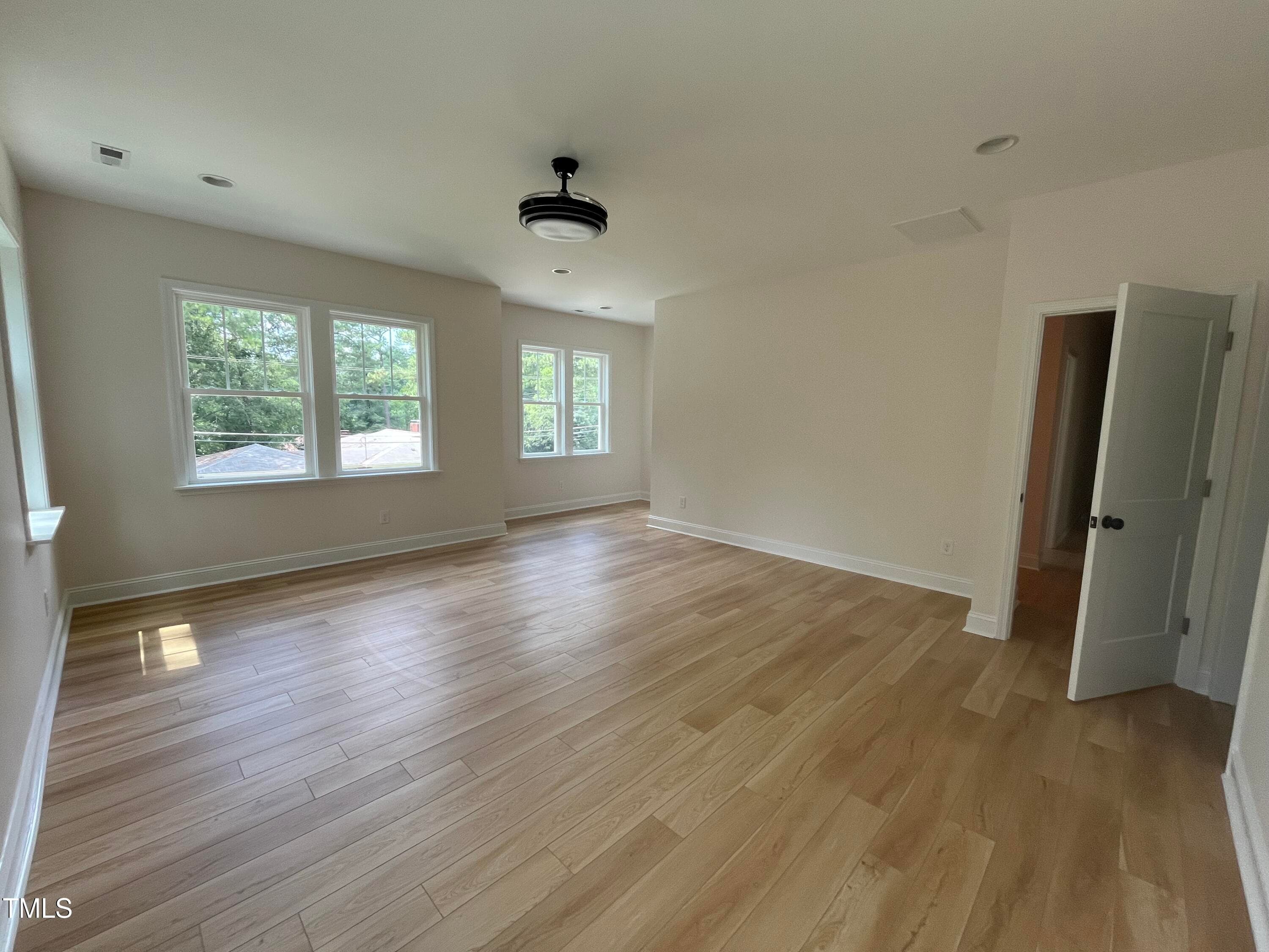IMG_8351 - 313 W Cornwallis Road, Durham, NC 27707