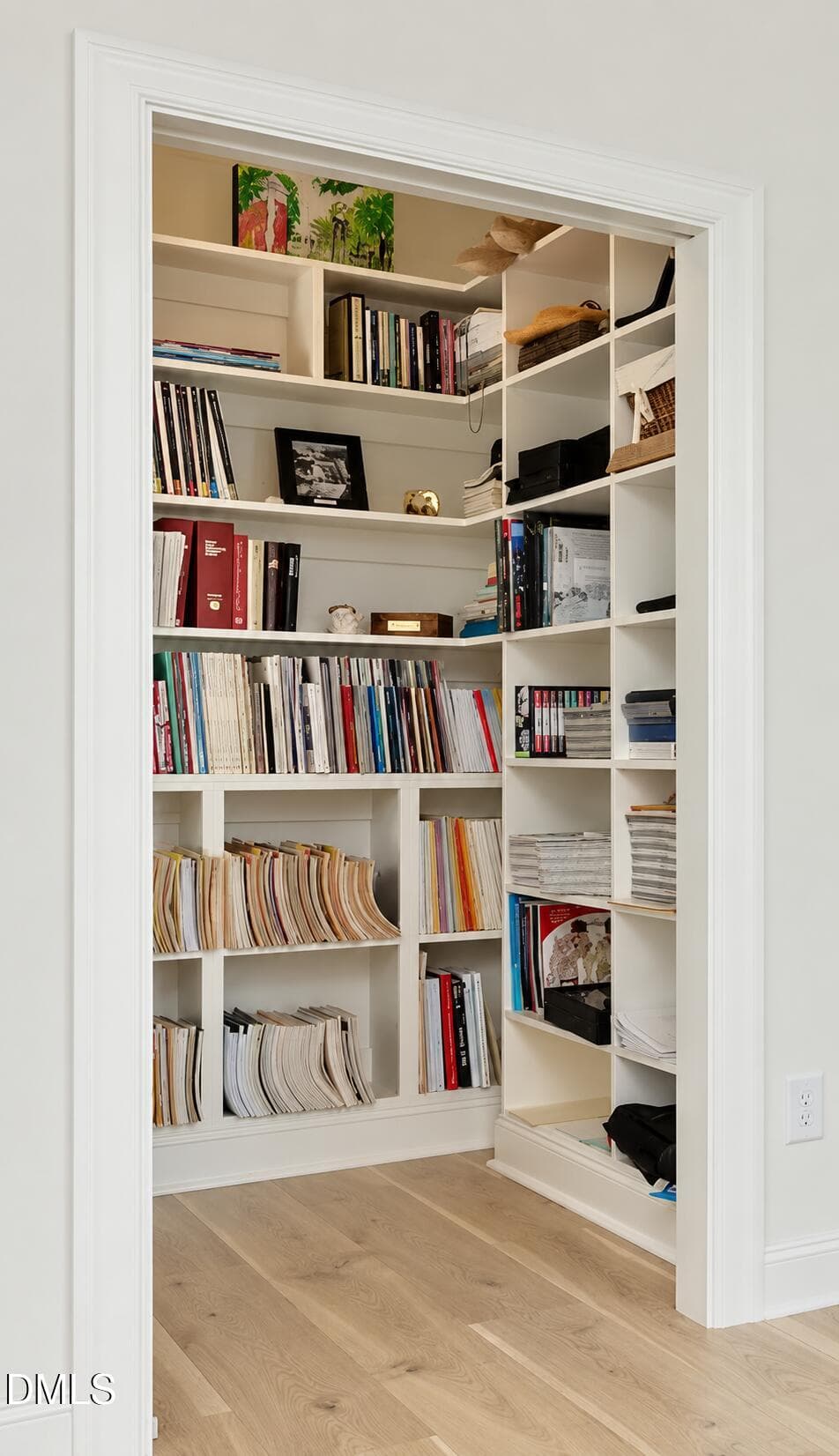 Library Nook - 946 Watercolor Way, Durham, NC 27713, Durham