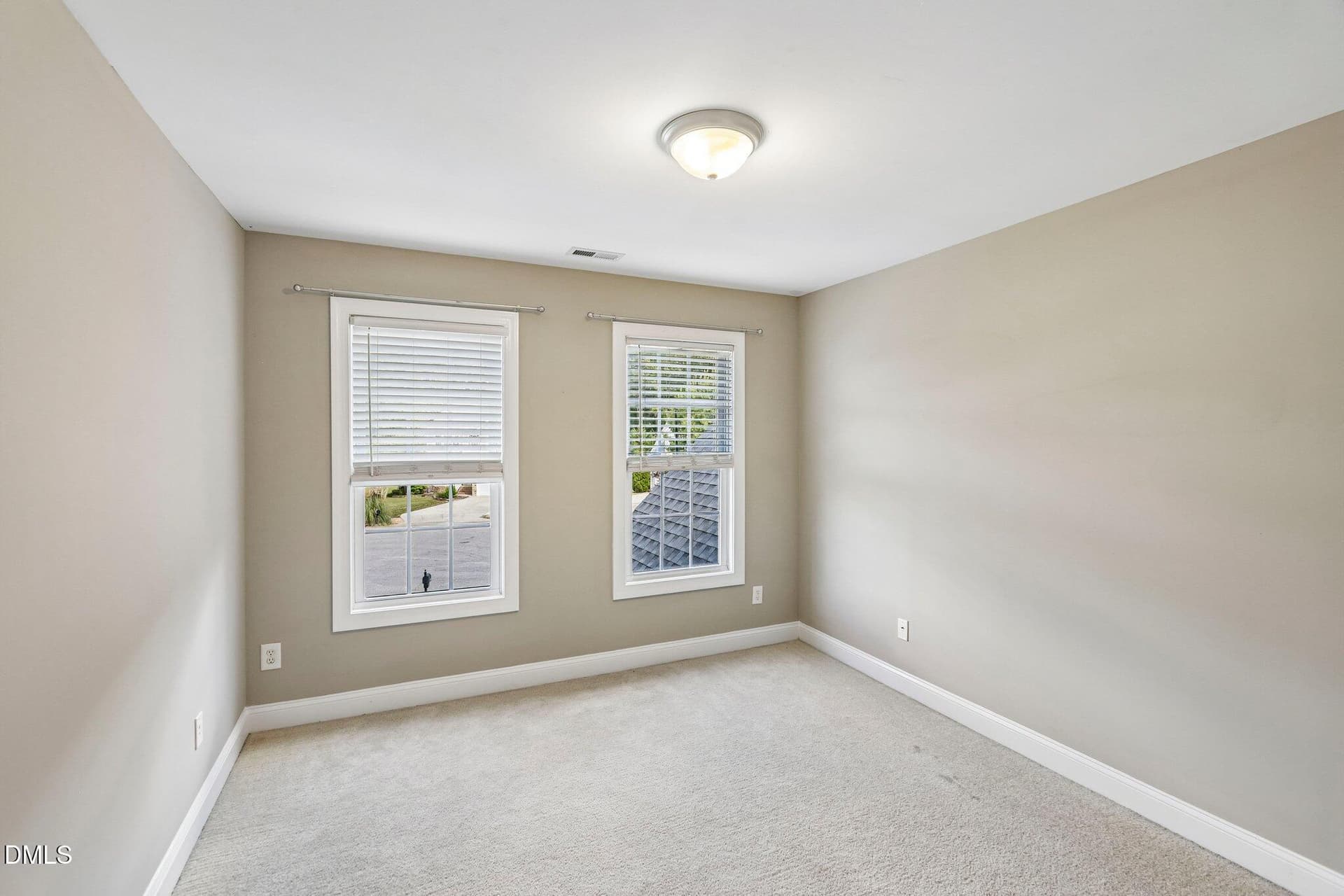 22-web-or-mls-Rainsong Dr-S1209-022 - 9705 Rainsong Drive, Wake Forest, NC 27587