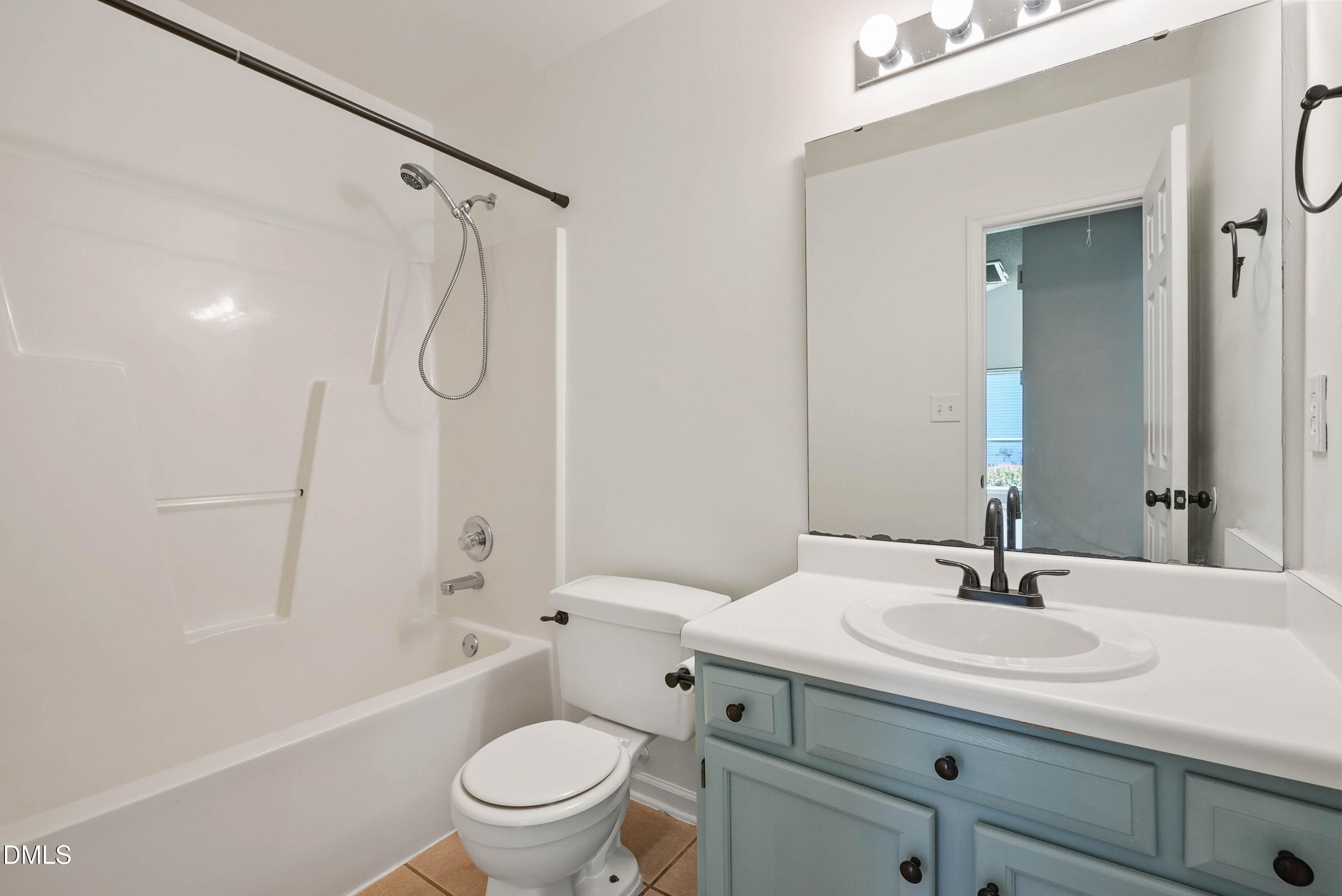 doneoverhills-29 - 208 Bateau Road, Holly Springs, NC 27540, Holly Springs