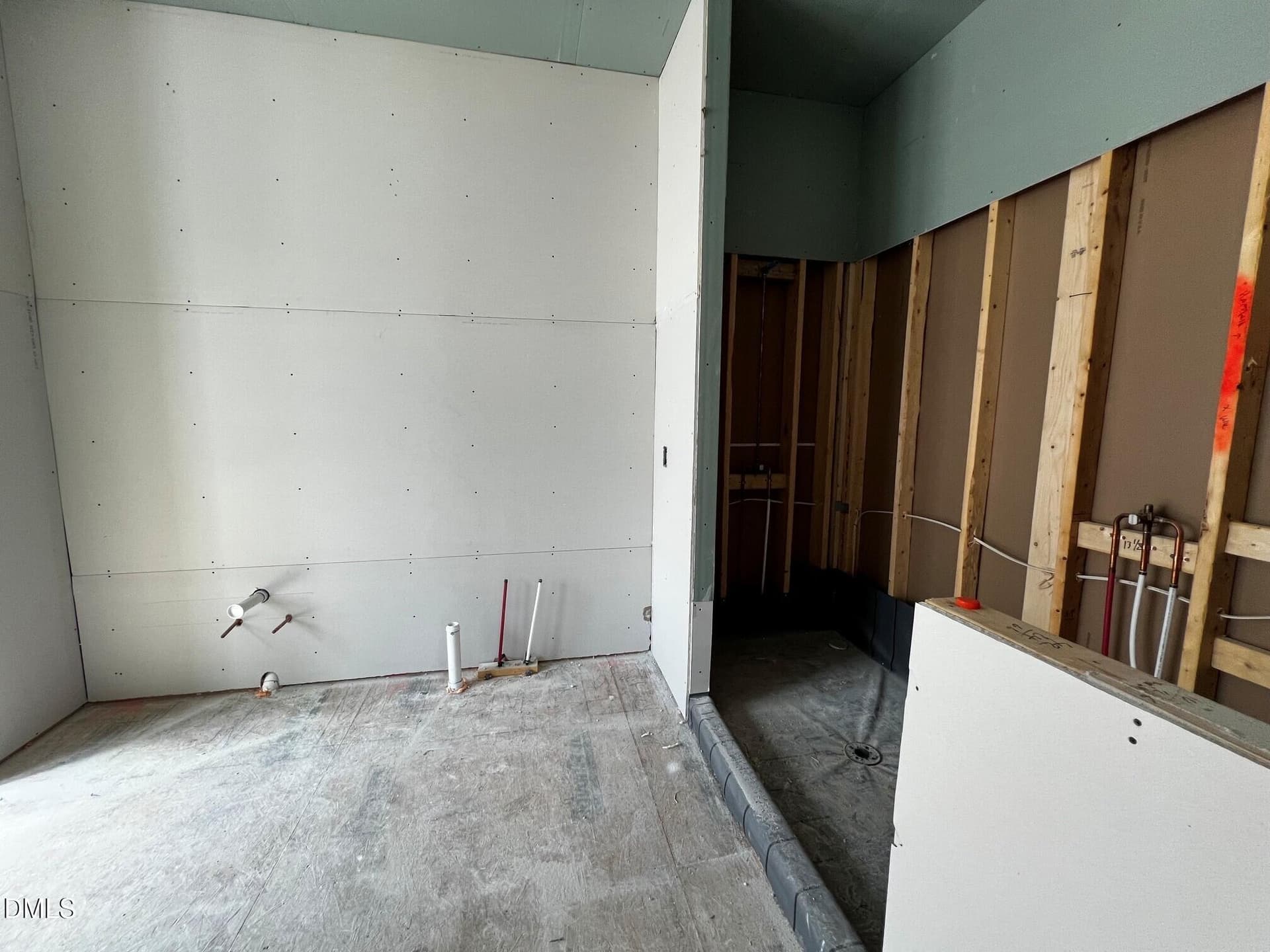 primary bath - 1343 Eldon Circle, Durham, NC 27707