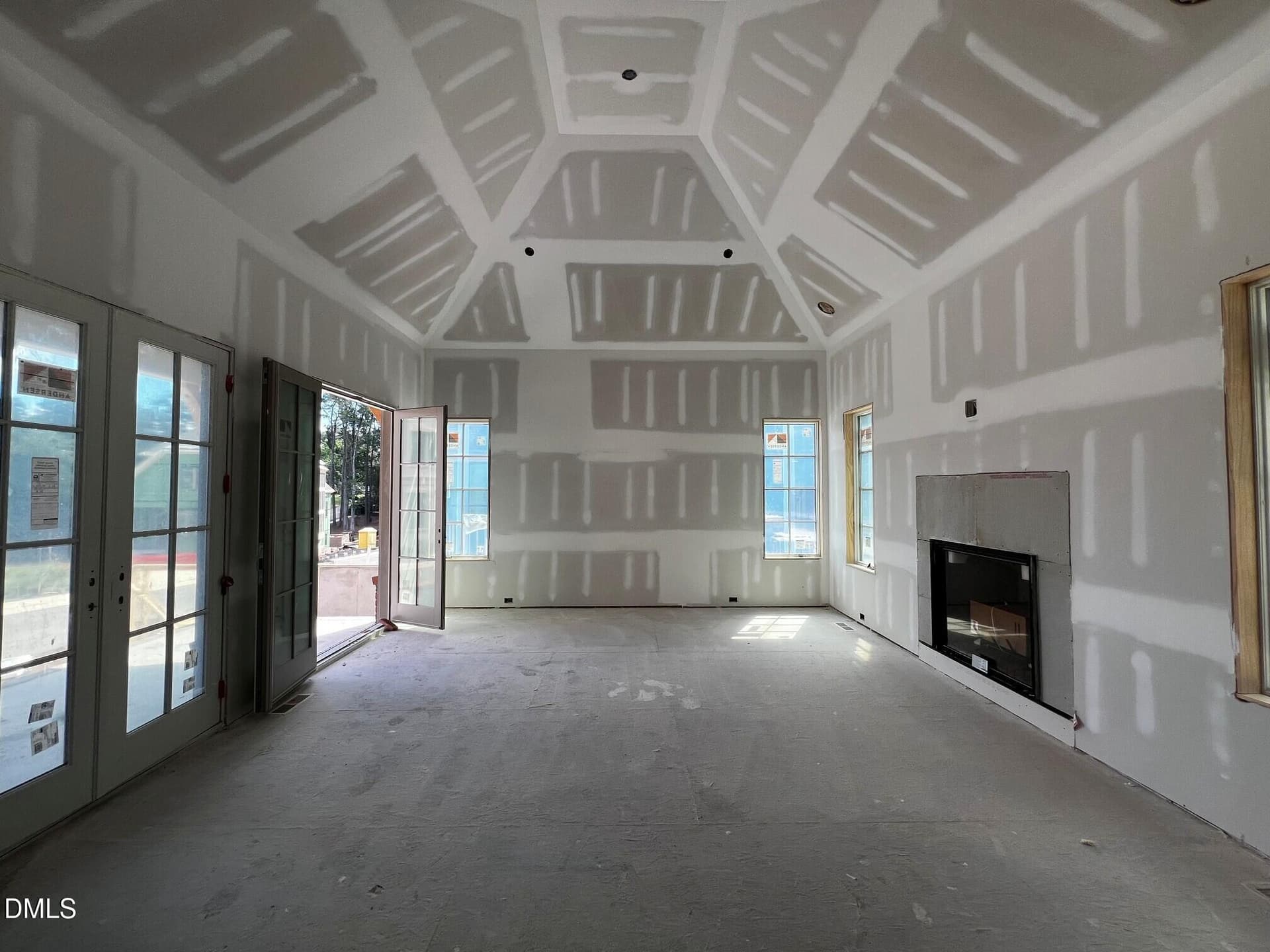 family room - 1300 Eldon Circle, Durham, NC 27707