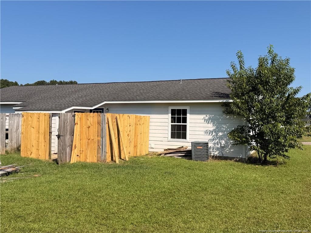 Photo 11 - 173 Centipede Lane, Raeford, NC 28376