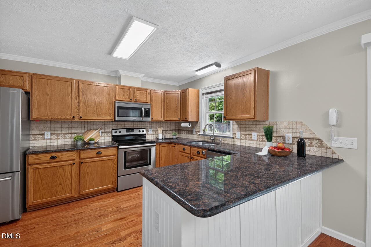31 - 3308 Hawk Ridge Road, Chapel Hill, NC 27516