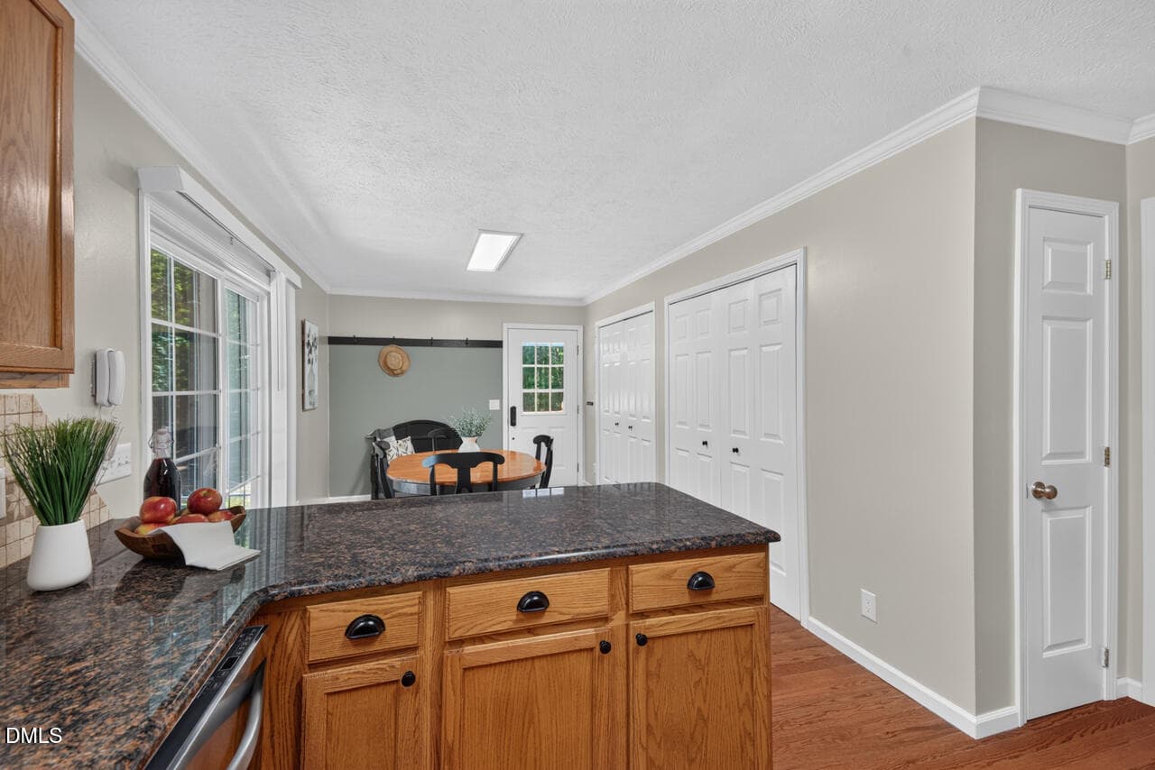 32 - 3308 Hawk Ridge Road, Chapel Hill, NC 27516
