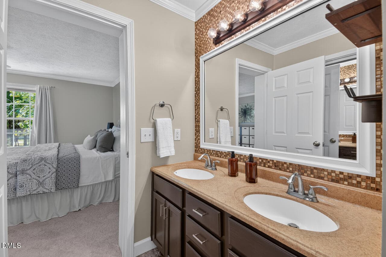 46 - 3308 Hawk Ridge Road, Chapel Hill, NC 27516