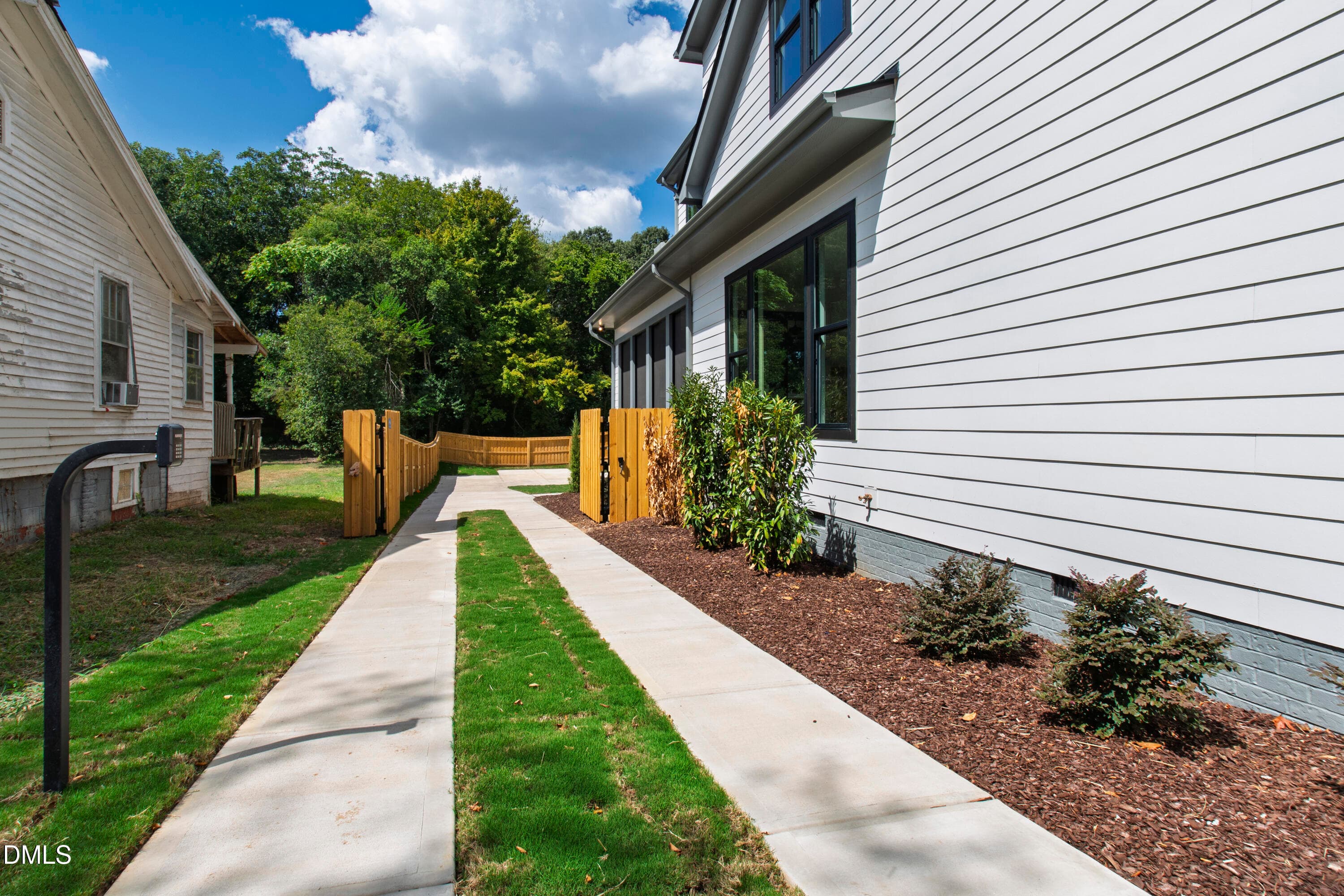 909OberlinNewExt (6) - 909 Oberlin Road, Raleigh, NC 27605, Raleigh