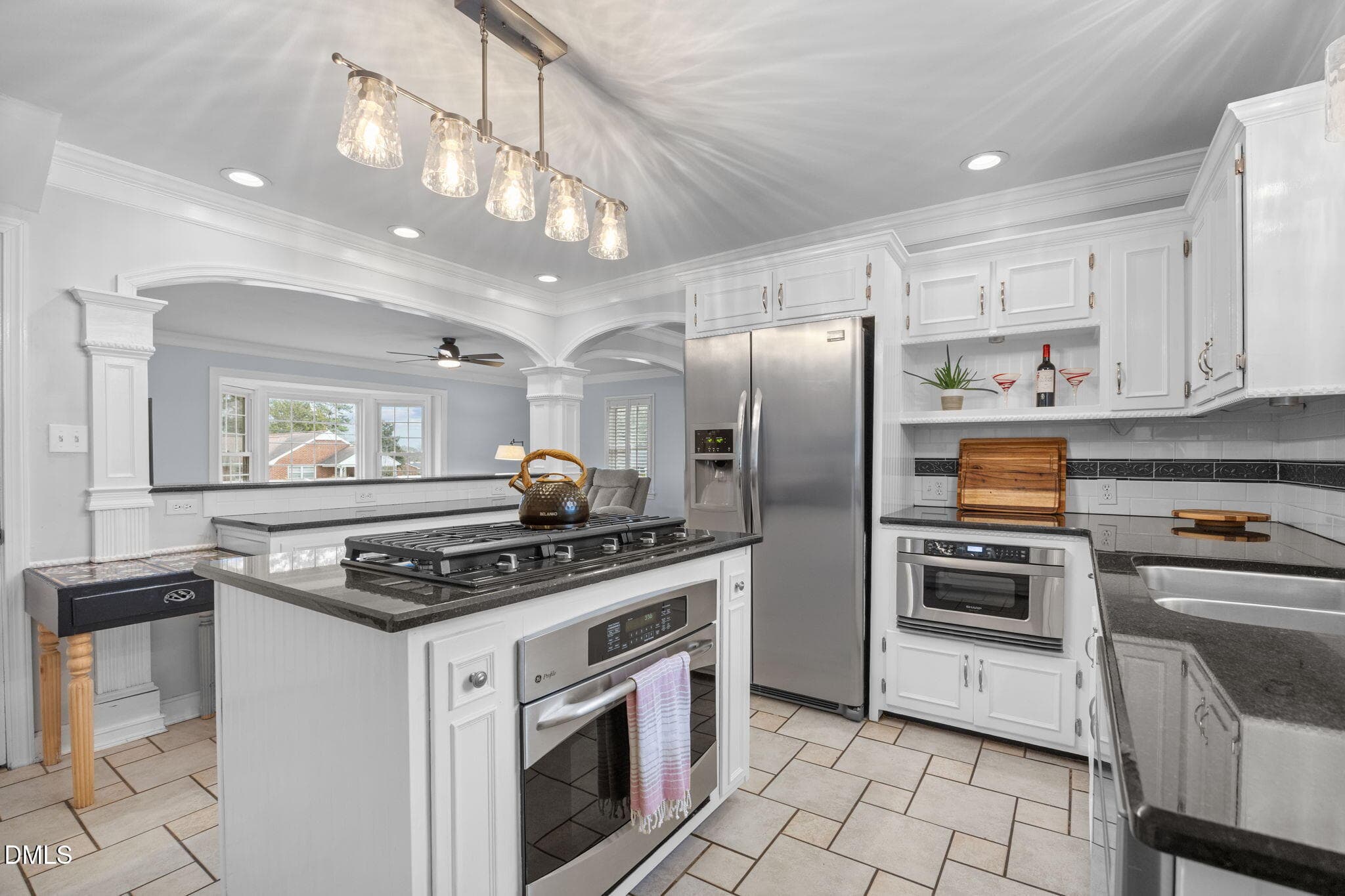 30-web-or-mls-IMG_0173 - 301 Jones Street, Graham, NC 27253