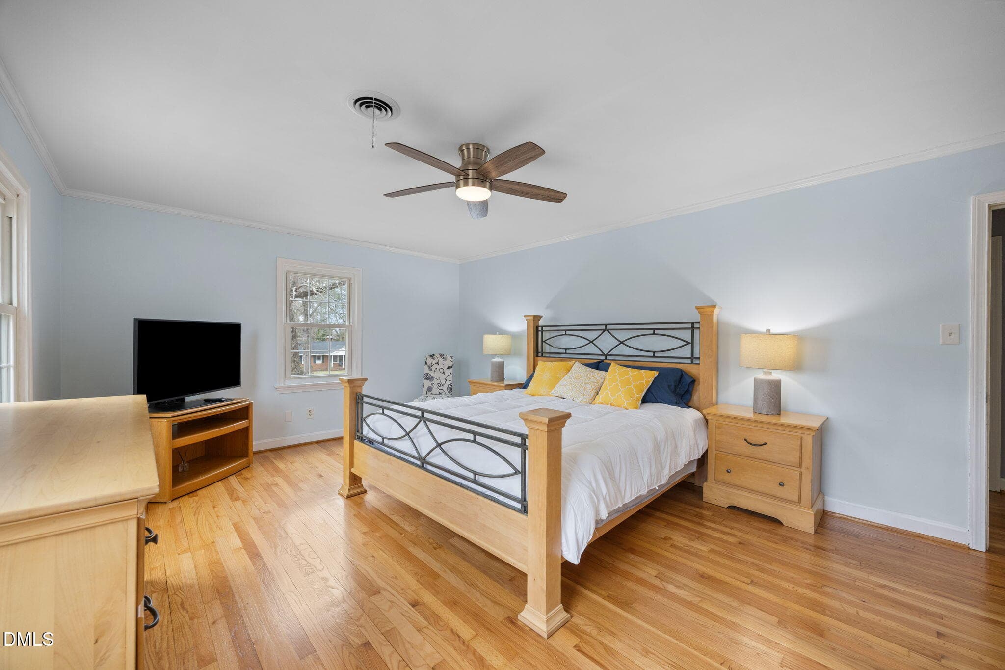 47-web-or-mls-IMG_0220 - 301 Jones Street, Graham, NC 27253