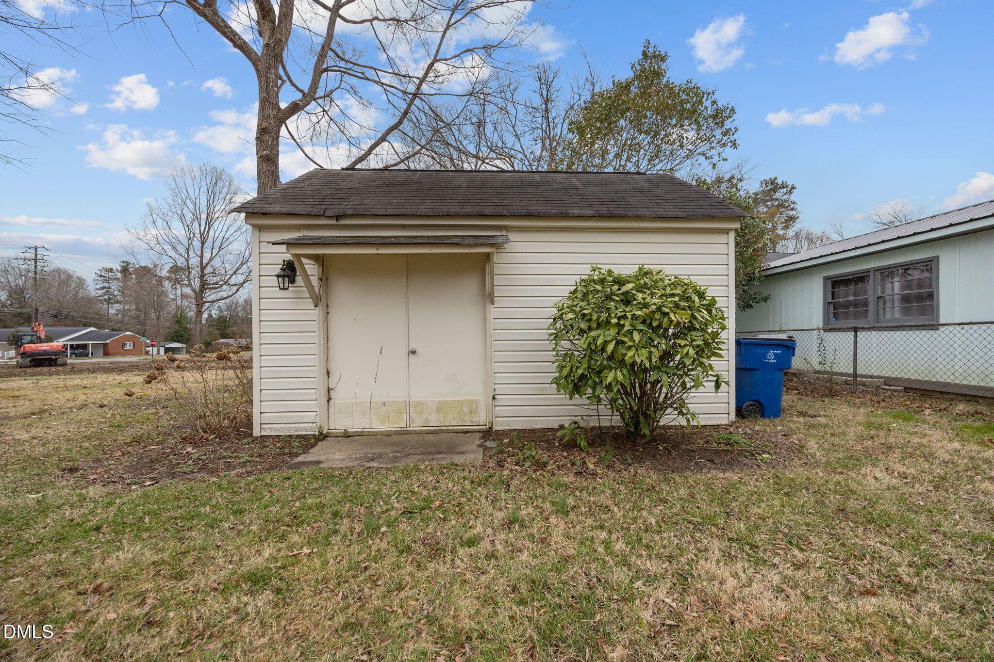 4-web-or-mls-IMG_0135 - 301 Jones Street, Graham, NC 27253