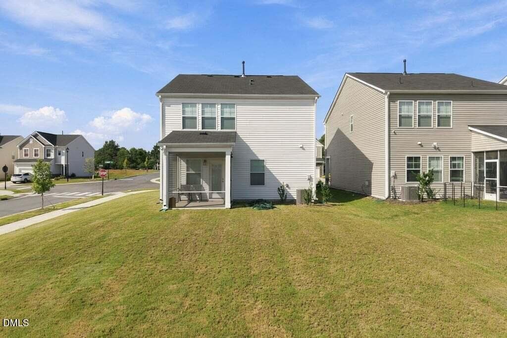 5-custom-DJI_20260911155602_0581_D_1 - 749 Cainhoy Court, Zebulon, NC 27597