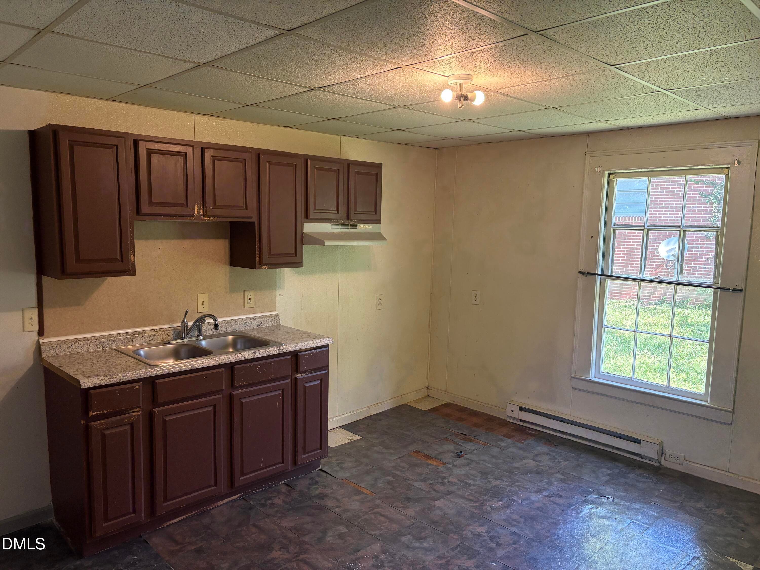 Kitchen - 2216 Chautauqua Avenue, Durham, NC 27707, Durham