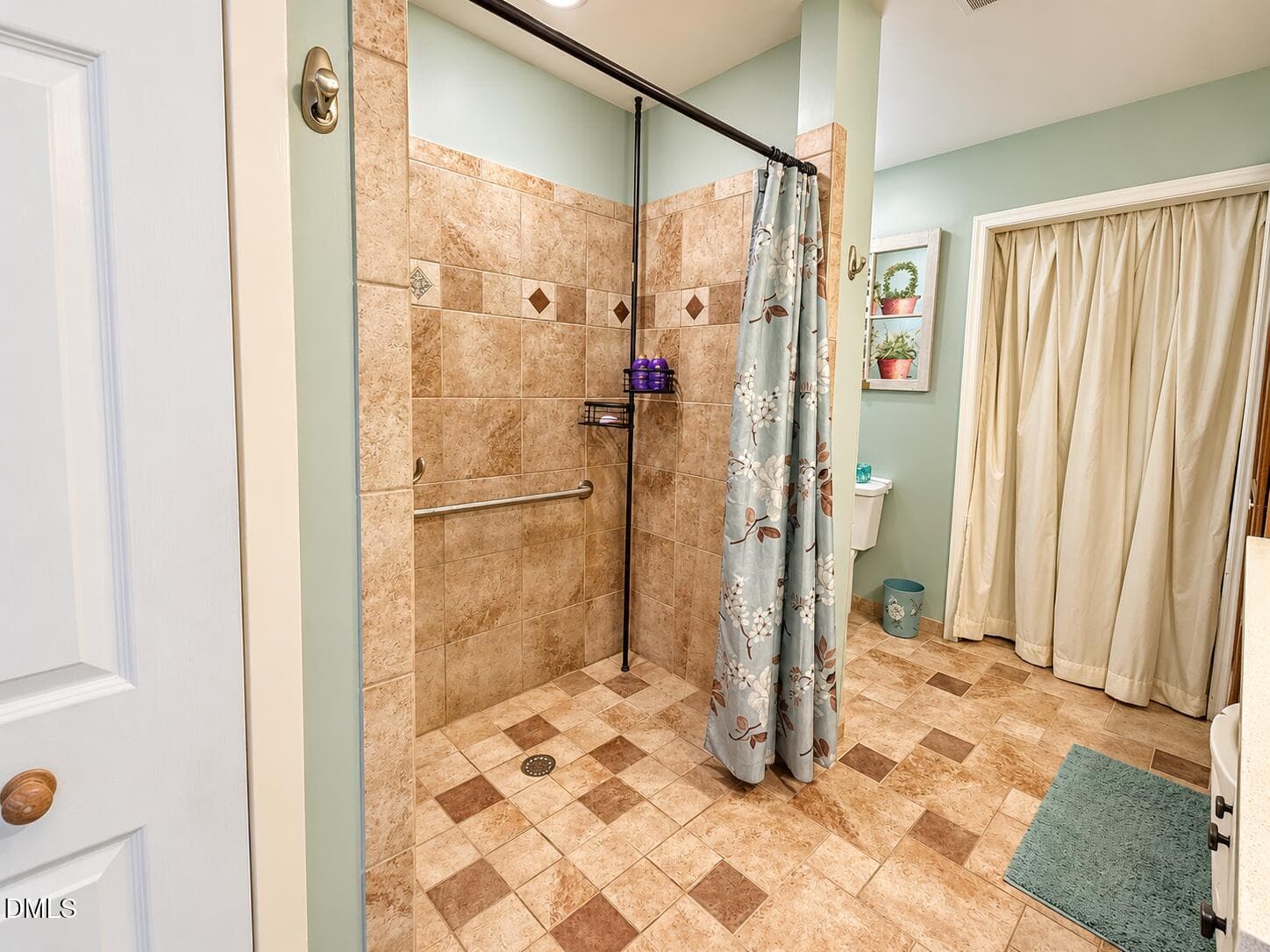 Bowden Primary Shower walk in - 2656 Bowden Drive, Creedmoor, NC 27522