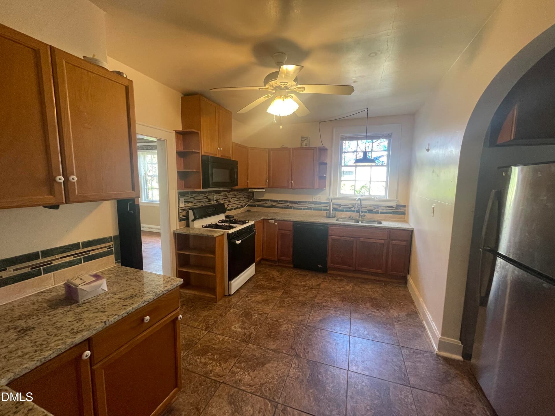 Kitchen - 804 Broad Street W, Wilson, NC 27893