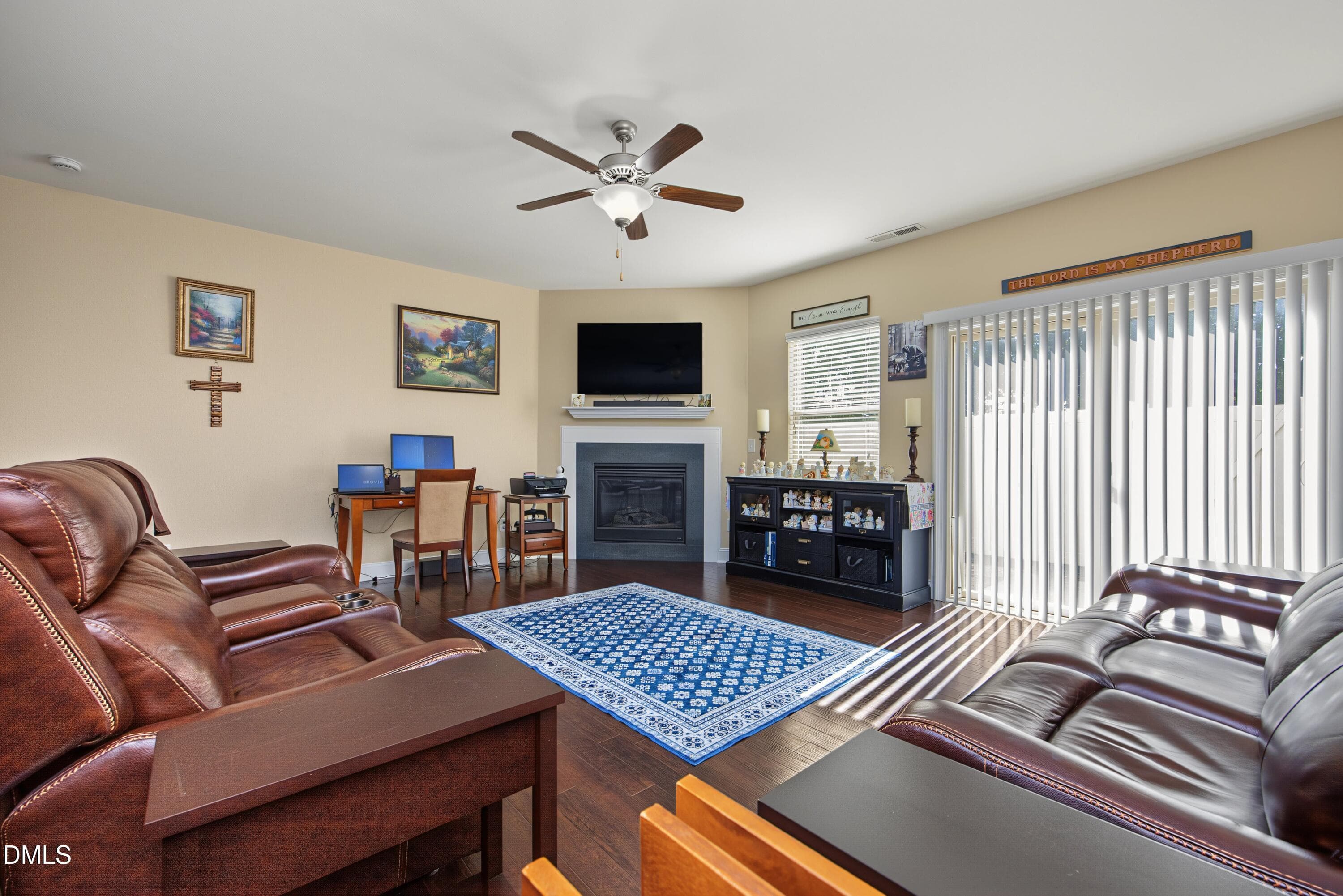 Family room - 148 Token House Road, Durham, NC 27703, Durham