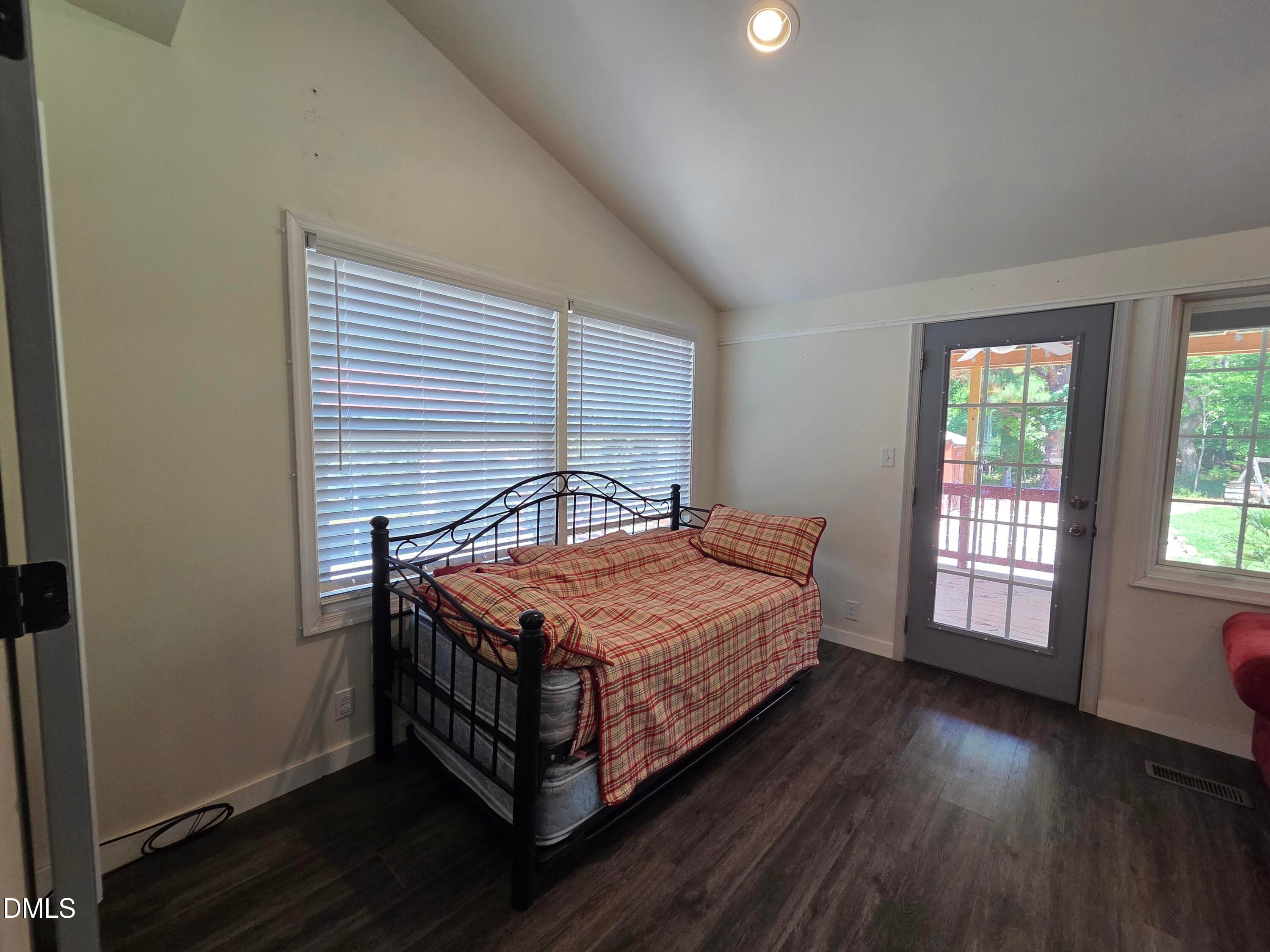 20260909_125735 - 106 W Lizard Bay Drive, Henrico, NC 27842, Henrico